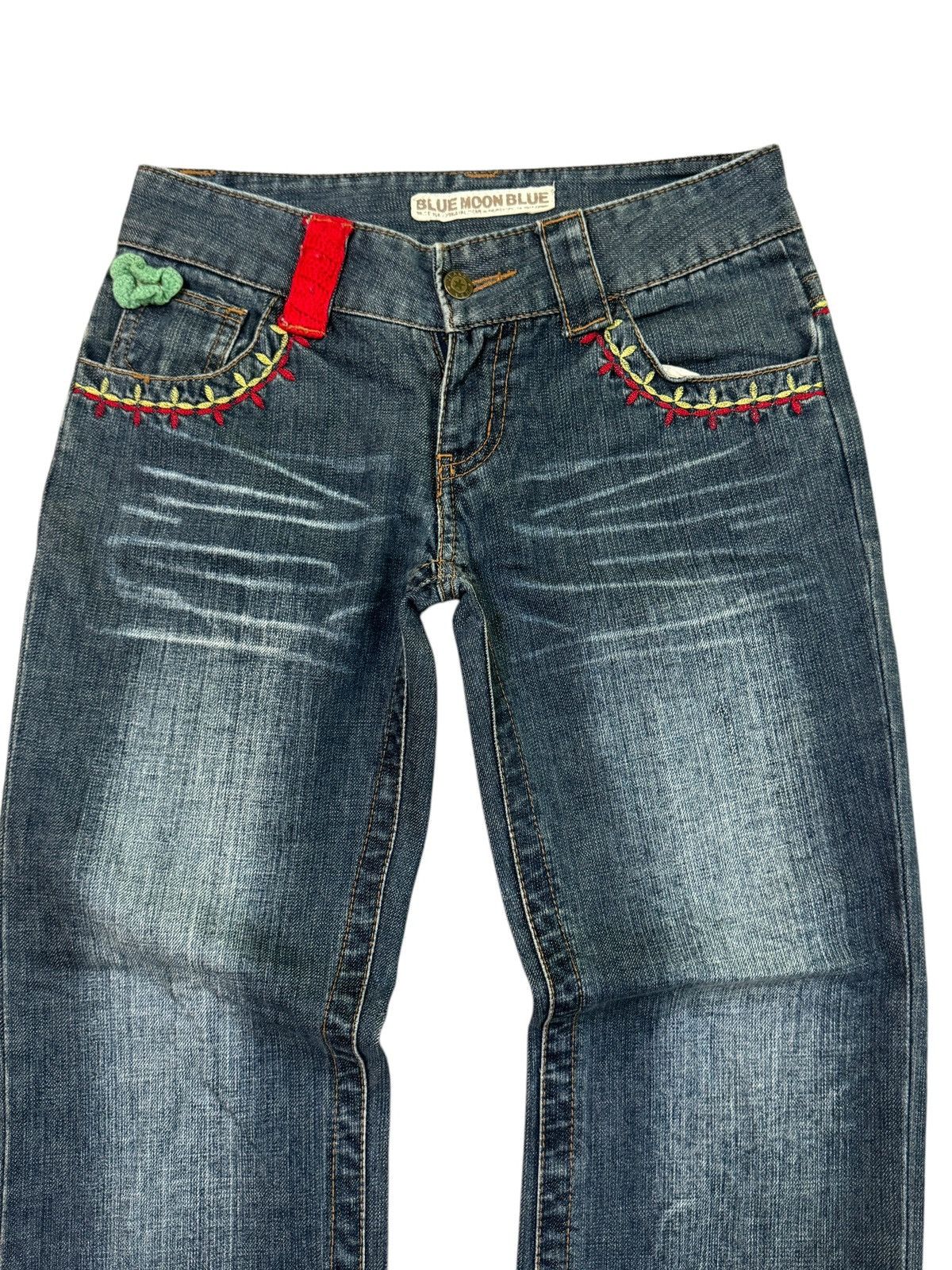 Japanese Brand BLUE MOON BLUE PRINTED POEM SURF EMBROIDERY LOW RISE DENIM Size US 28 / EU 44 - 3 Thumbnail