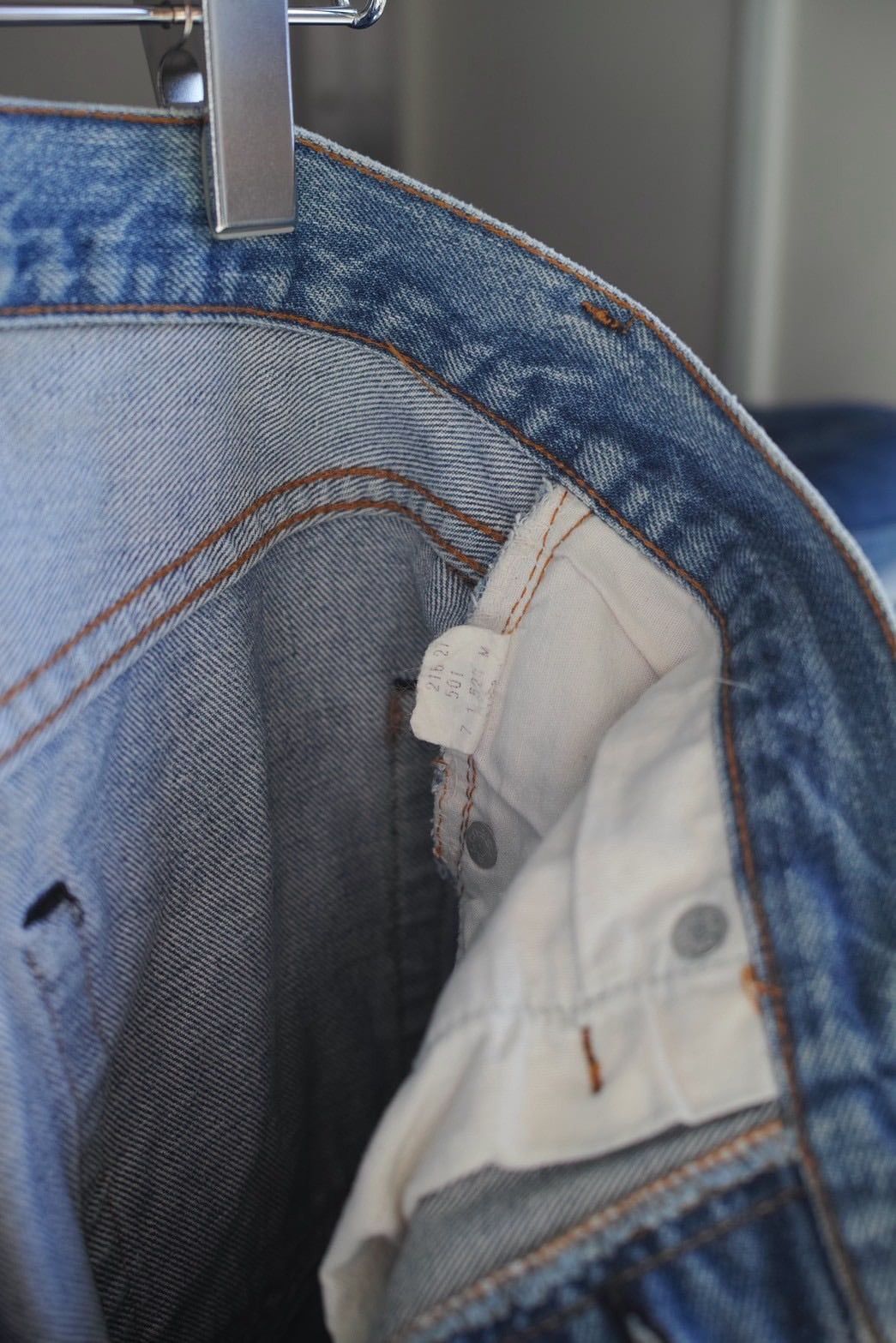 Levi's 80s Levi’s 501 Red Line Size US 31 - 8 Thumbnail