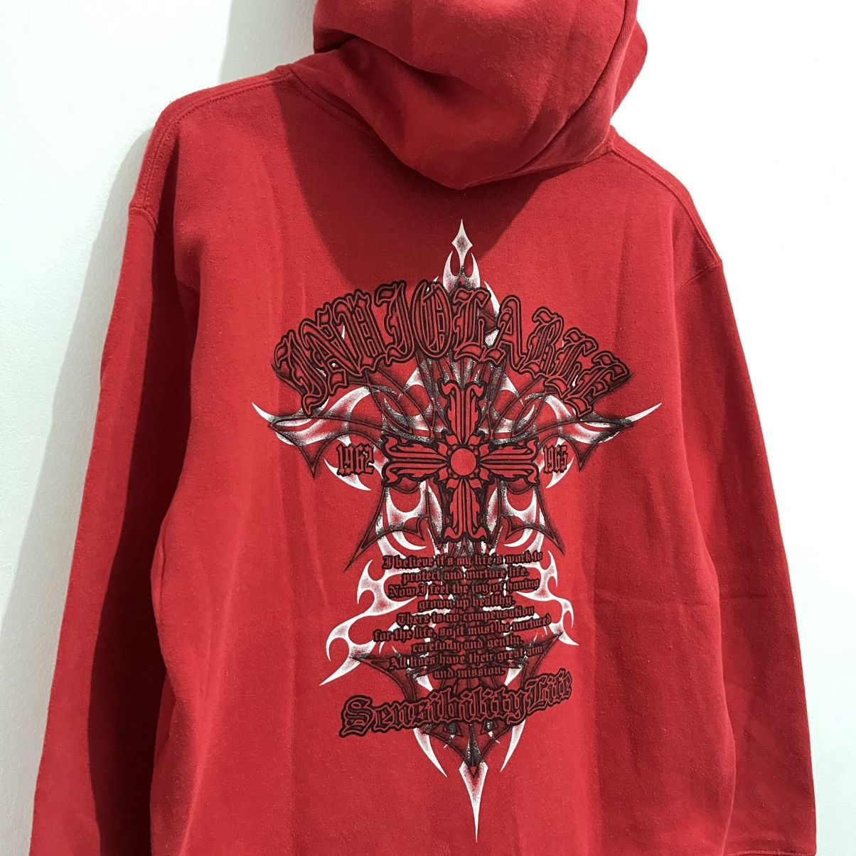 Japanese Brand Bayleaf Tribal Gothic Cross Hoodie - Red Graphic Pullover Size US M / EU 48-50 / 2 - 10 Thumbnail