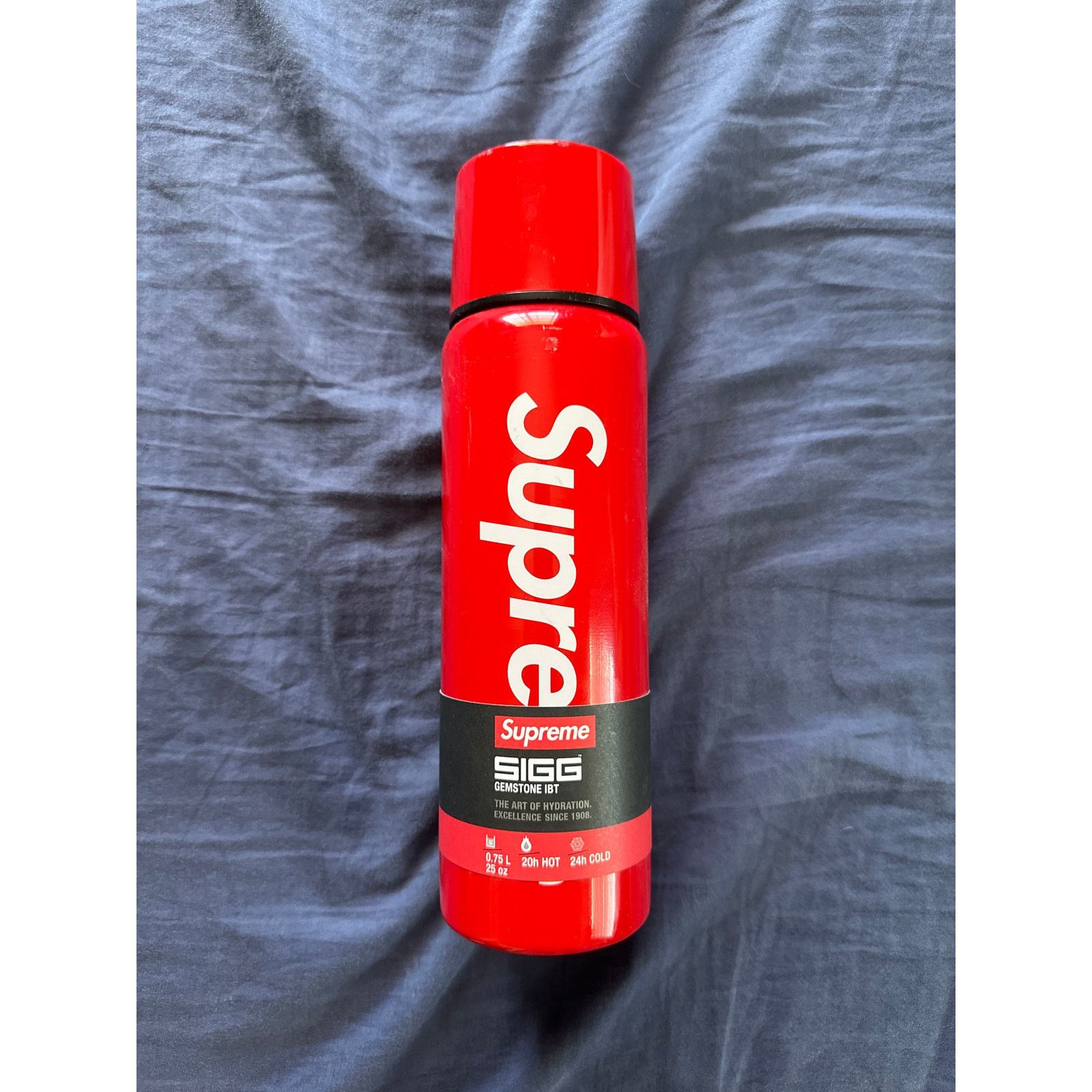 Supreme Supreme SIGG Gemstone IBT Bottle | Grailed