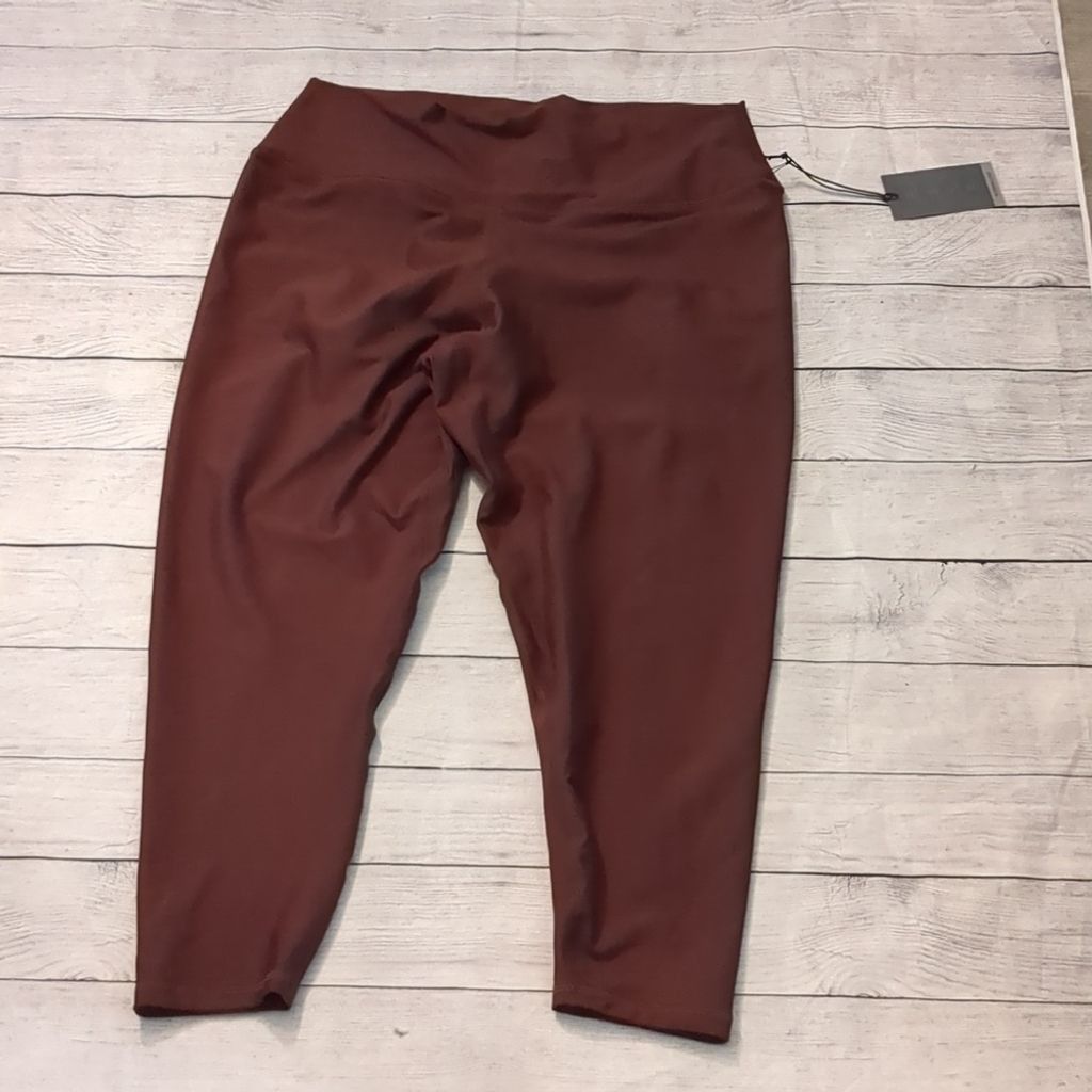 Abercrombie & Fitch YPB x Abercrombie burgundy 7/8 leggings size XXL short Size 32" / US 10 / IT 46 - 1 Thumbnail