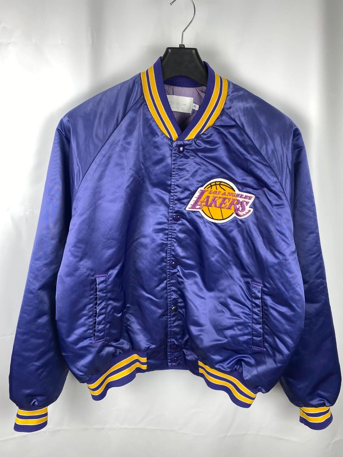 Chalk Line Vintage Los Angeles Lakers Chalk Line Bomber Jacket size XL Size US XL / EU 56 / 4 - 2 Thumbnail