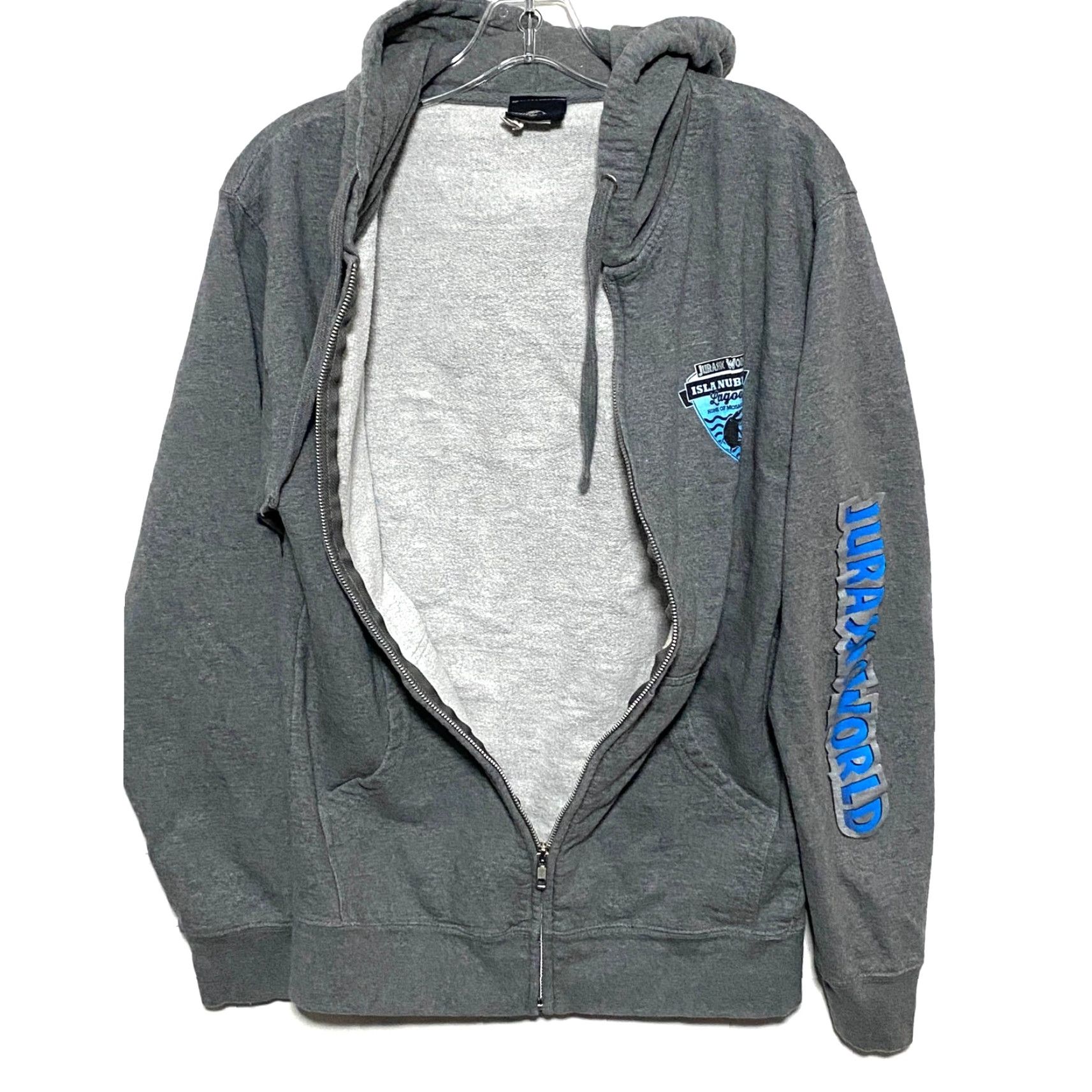 Vintage VINTAGE Jurassic World Universal Studios Isla Nubar Mosasaurus Zip Jacket Hoodie Mens S Size US S / EU 44-46 / 1 - 4 Thumbnail