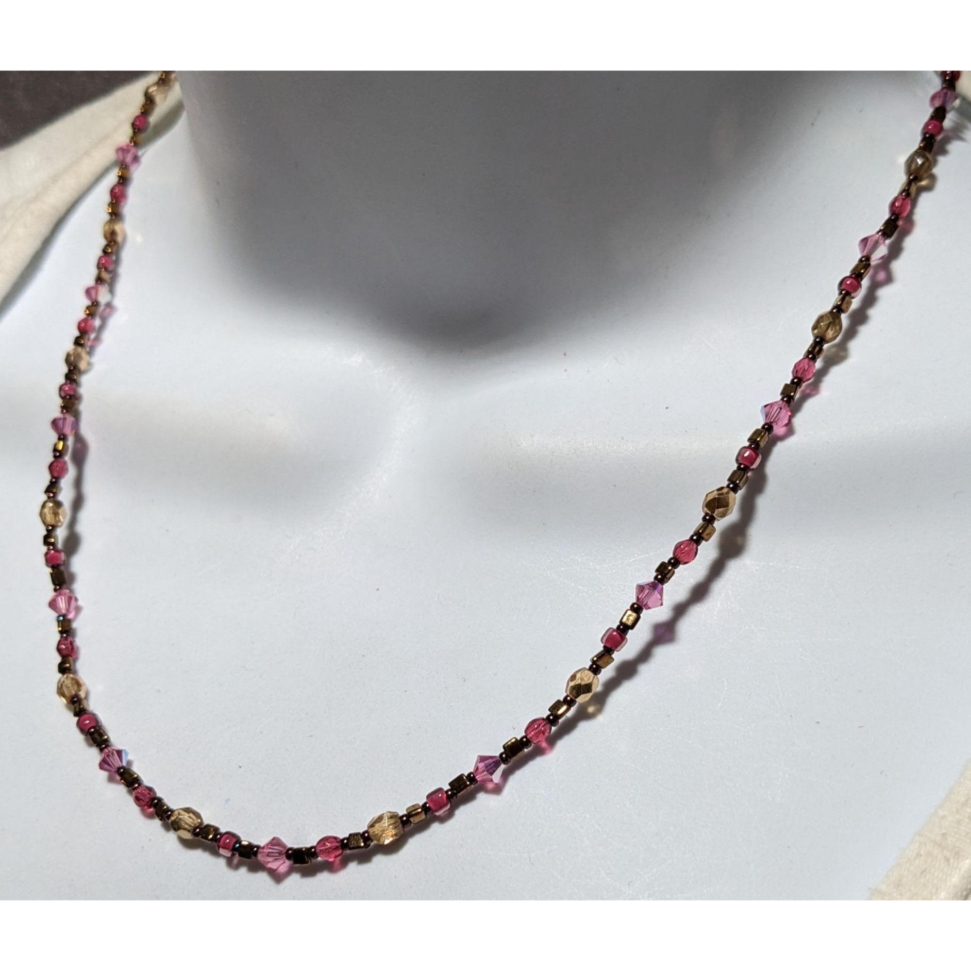 Other Vintage Handmade Pink & Gold Beaded Necklace Size ONE SIZE - 9 Thumbnail