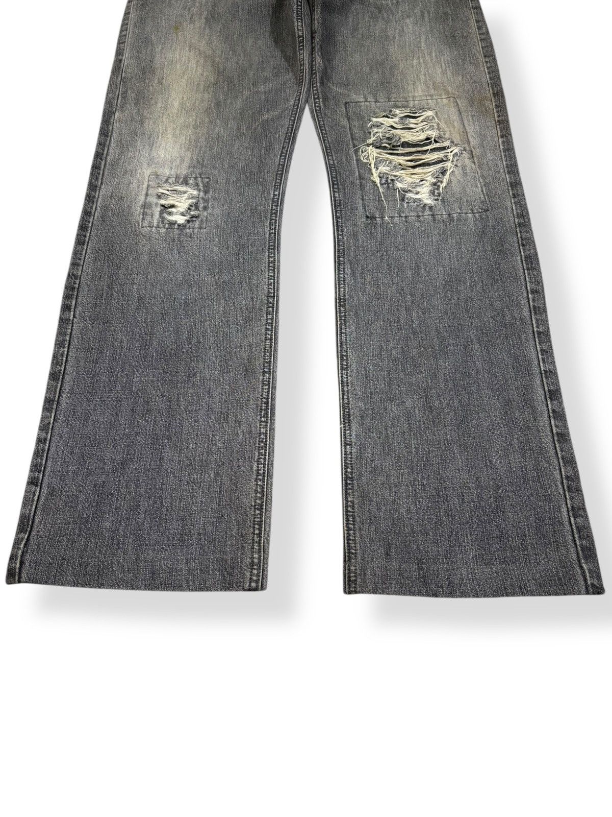 Japanese Brand Japanese Brand TMT Big Holiday Patchwork Distressed Jeans Size US 33 - 7 Thumbnail