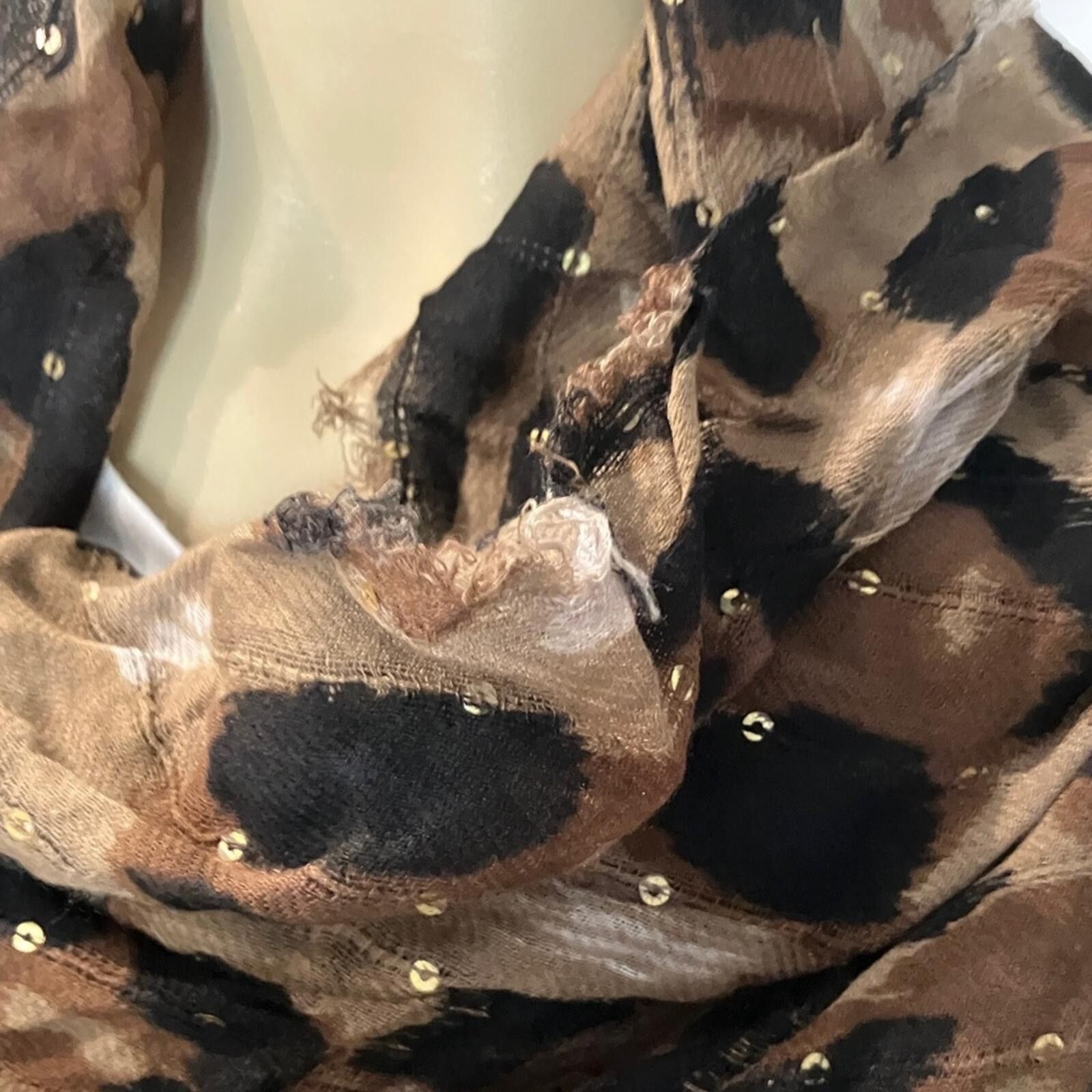 Other Chic Leopard Print Scarf with Sequins Size ONE SIZE - 3 Thumbnail