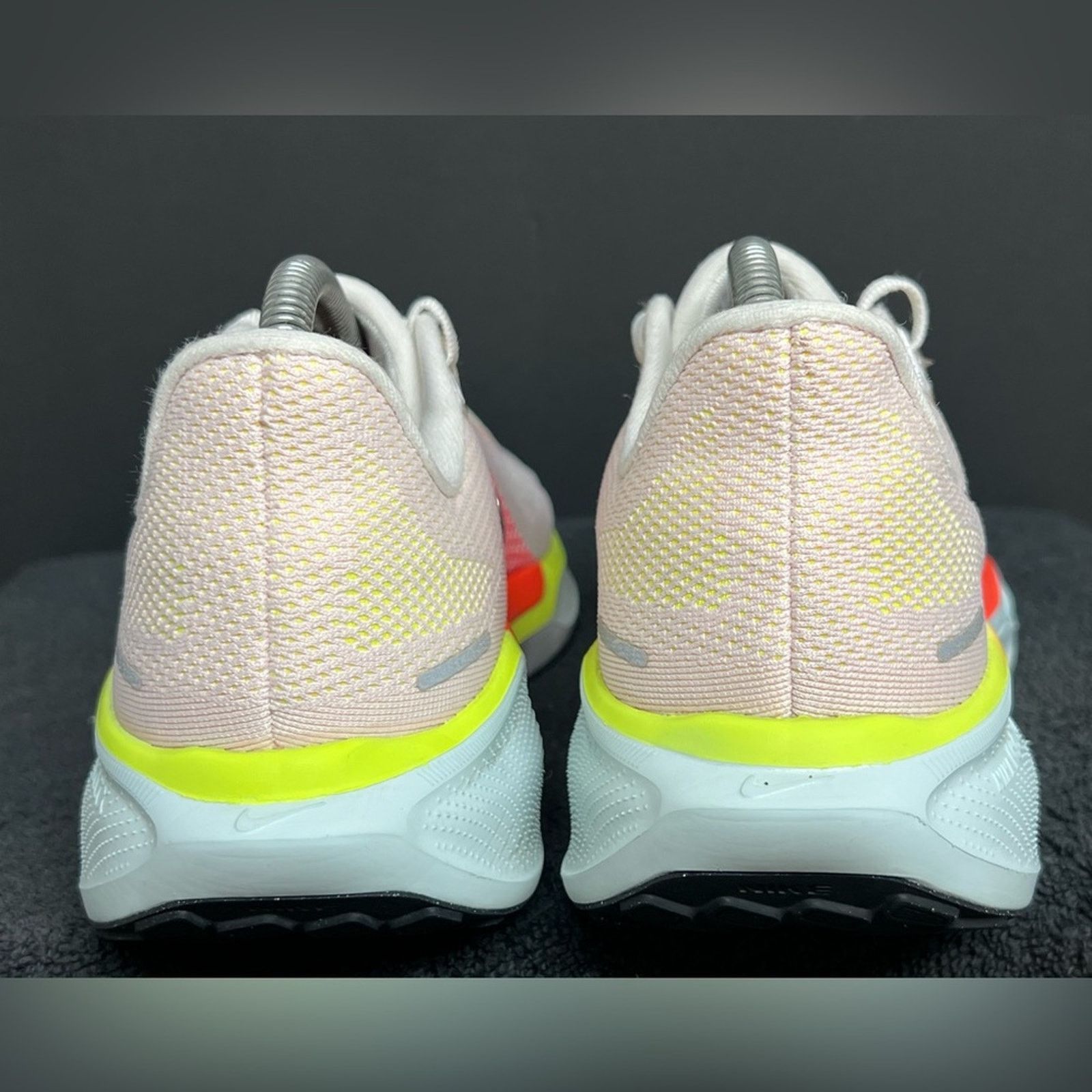 Nike Nike Womens Air Zoom Pegasus 41 White Crimson Shoes SIZE 10 Size US 10 / IT 40 - 7 Thumbnail