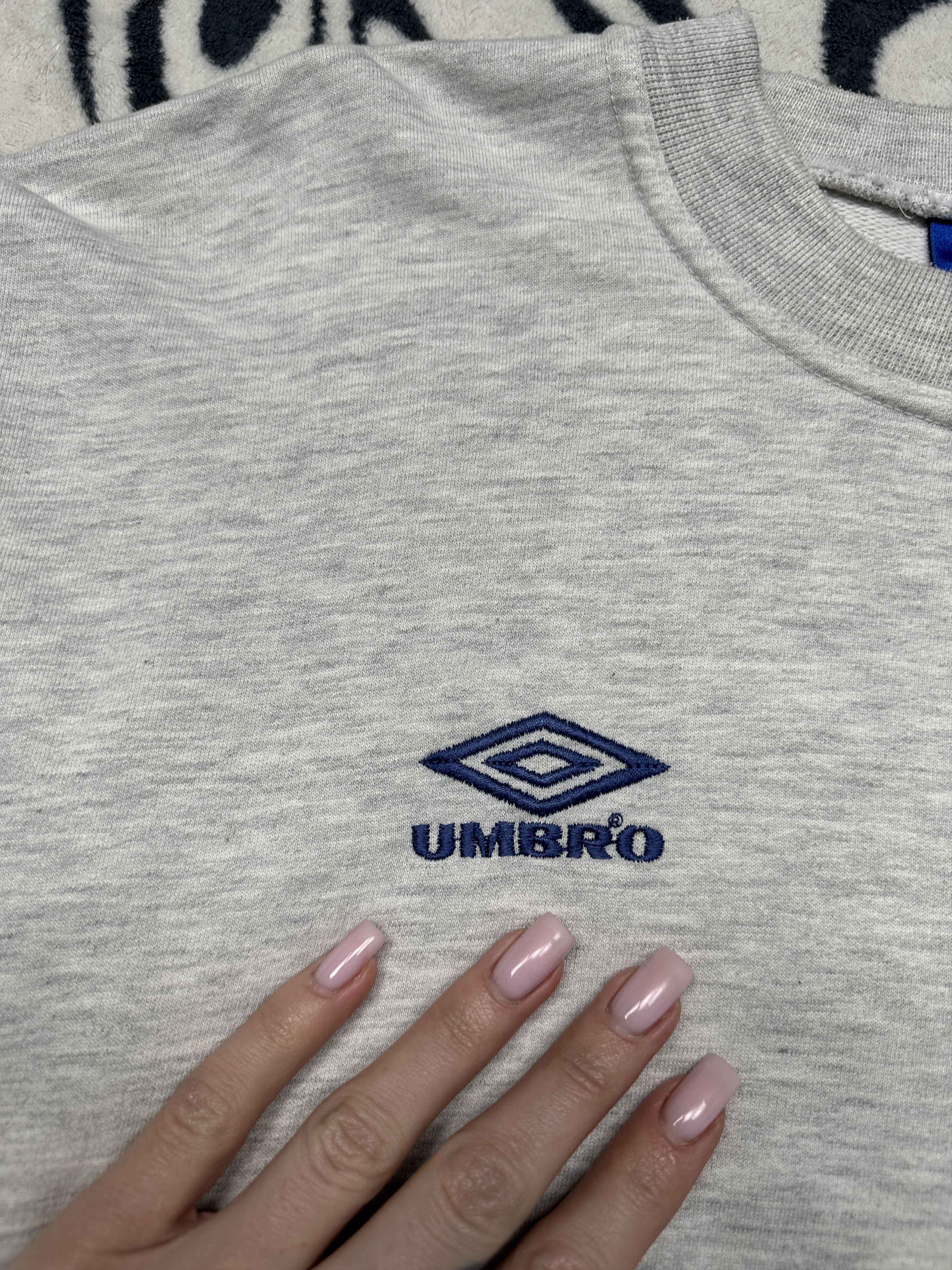 Umbro Umbro Vintage Mens Sweatshirt Size US XL / EU 56 / 4 - 3 Thumbnail