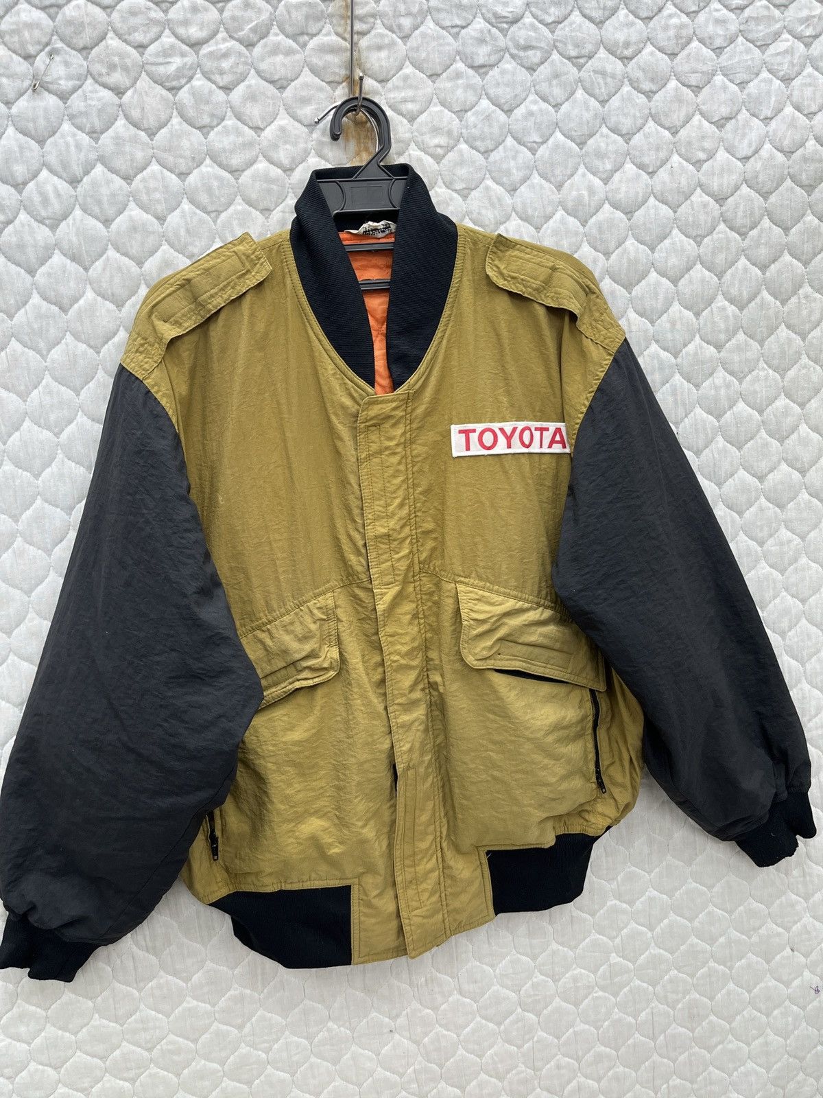 Sports Specialties 🔥🔥🔥STEALS VINTAGE TOYOTA RACING JACKET Size US M / EU 48-50 / 2 - 5 Thumbnail
