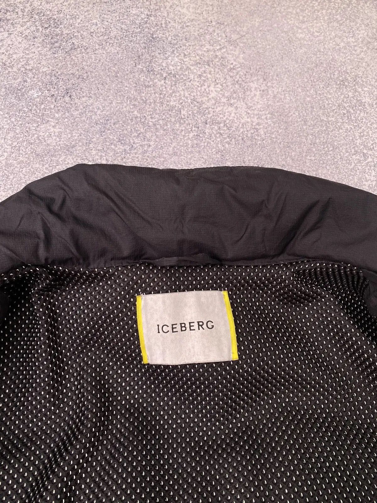 Iceberg × Vintage Vintage Iceberg Black Puffer Jacket Size US M / EU 48-50 / 2 - 10 Thumbnail