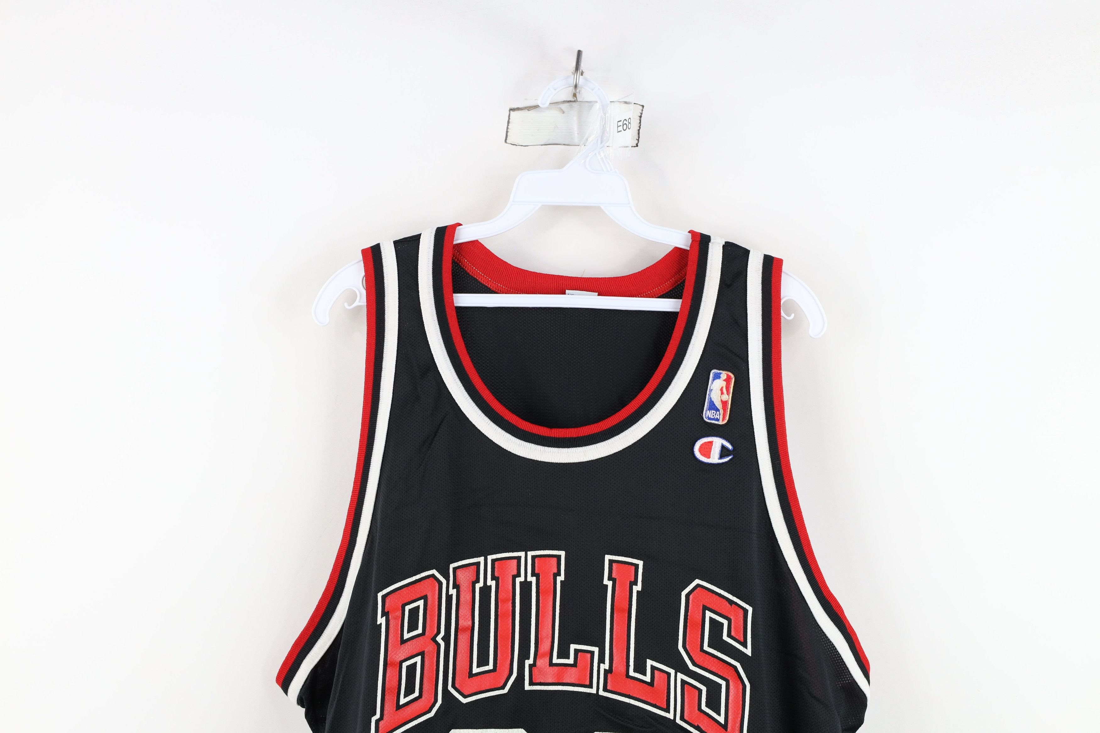 Champion Vintage 90s Champion Chicago Bulls Basketball Jersey Black Size US XXL / EU 58 / 5 - 2 Thumbnail