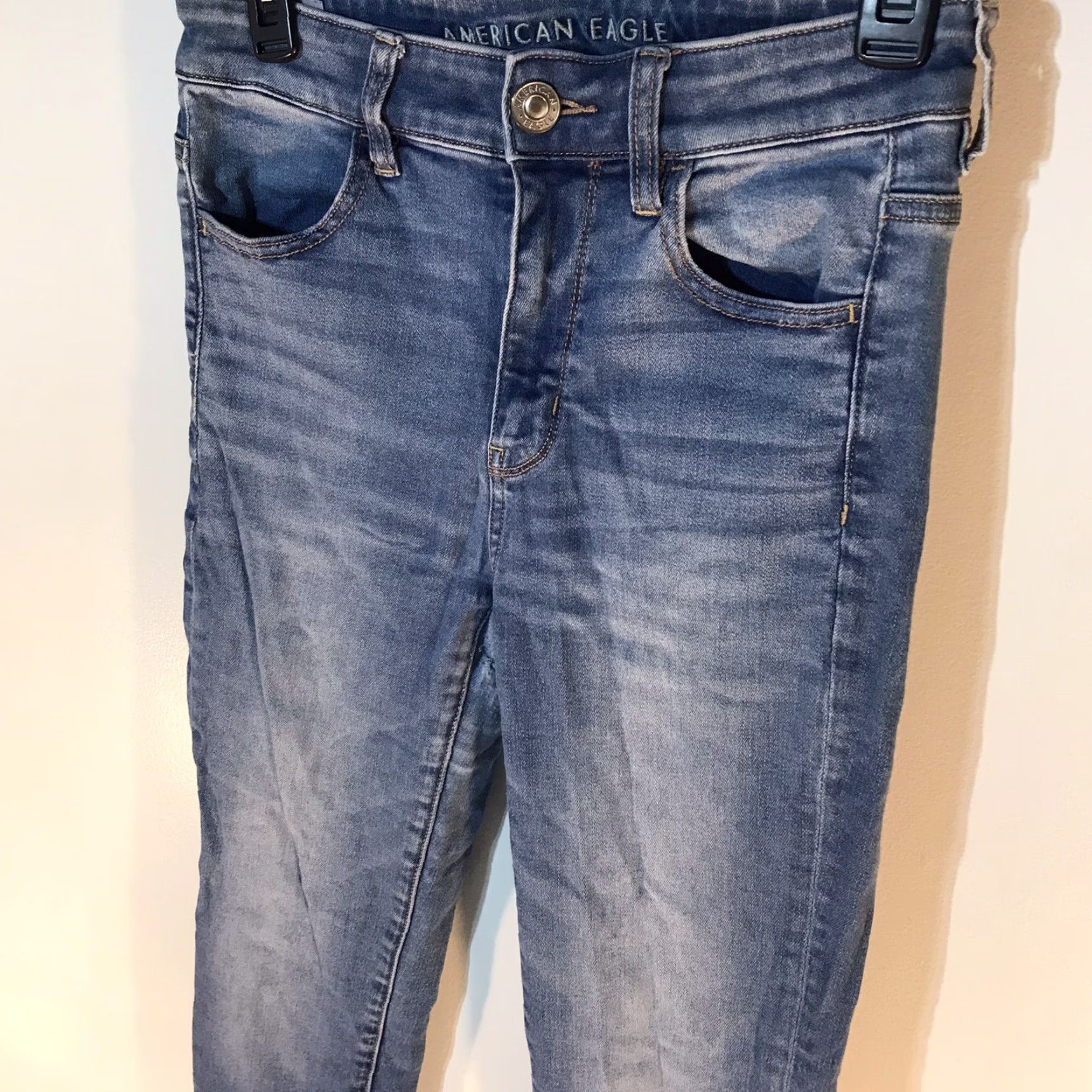 American Eagle Outfitters American Eagle Outfitters Light Wash High Rise Jeggings Women’s Regular Size 6 Blue Denim Size 28" / US 6 / IT 42 - 2 Thumbnail