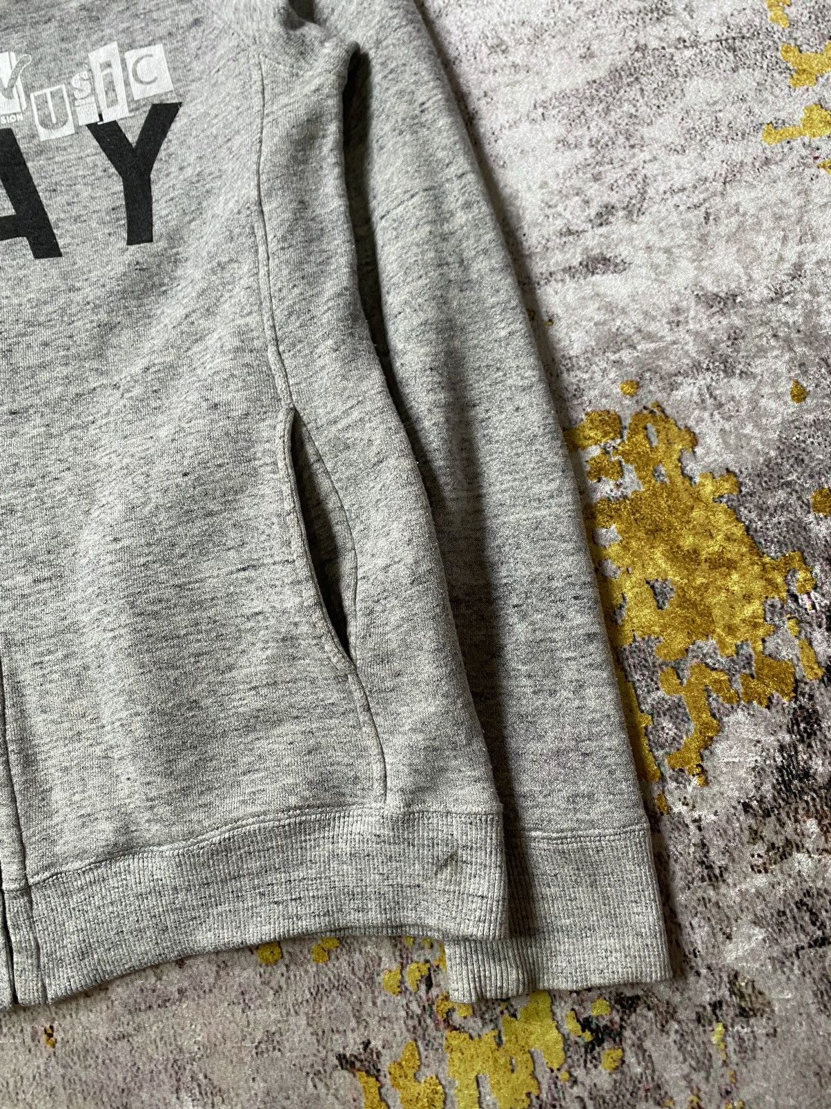 If Six Was Nine × Japanese Brand × Le Grande Bleu (L.G.B.) Mtv fur hoodie ifsix lgb style Size US L / EU 52-54 / 3 - 3 Thumbnail