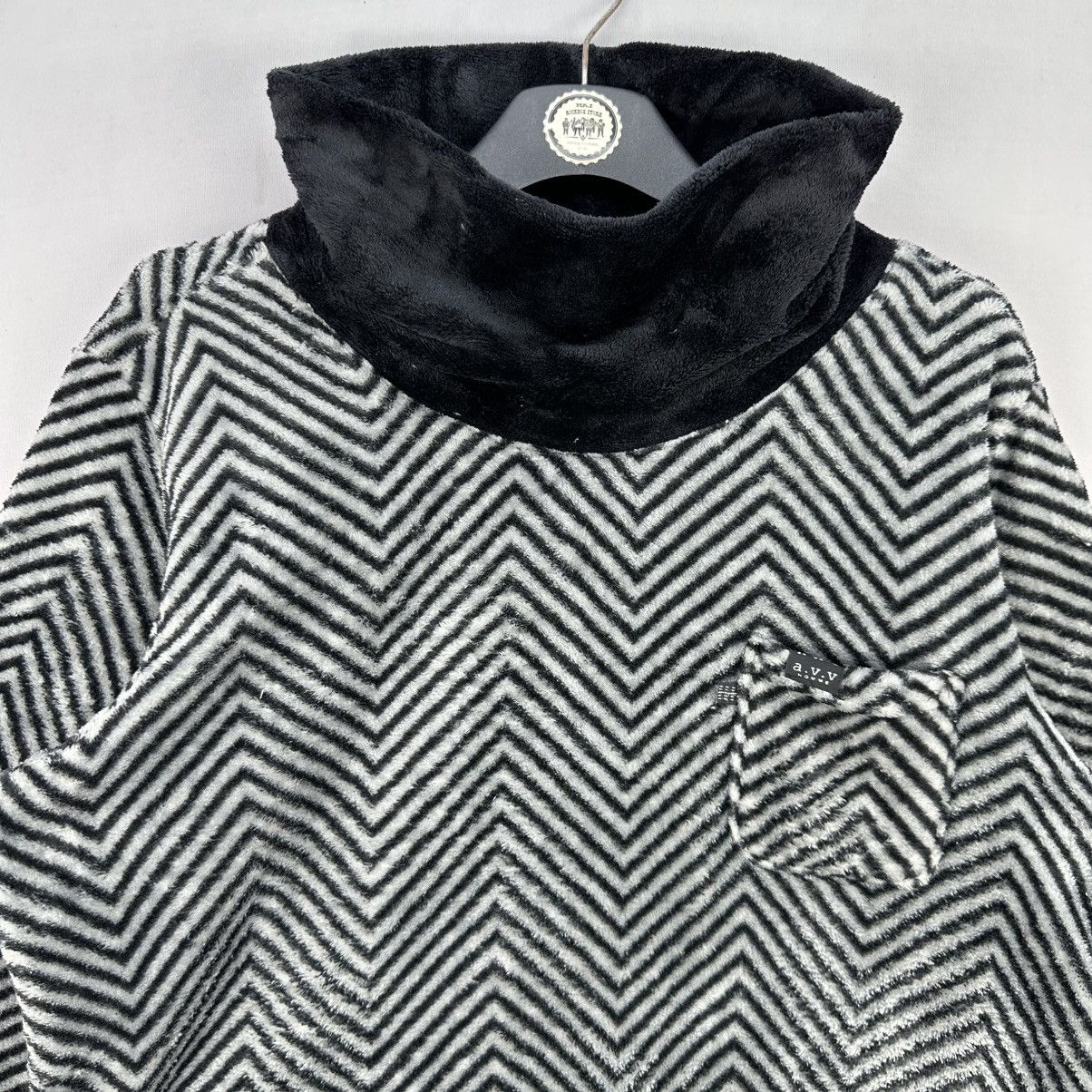 Japanese Brand Vintage A.V.V Homme Pullover Herringbone Fleece Turtle Neck Size US M / EU 48-50 / 2 - 7 Thumbnail