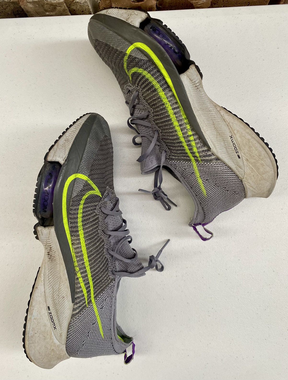 Nike Nike Air Zoom Tempo Next% FK Particle Grey Volt 11 M Size US 11 / EU 44 - 13 Thumbnail