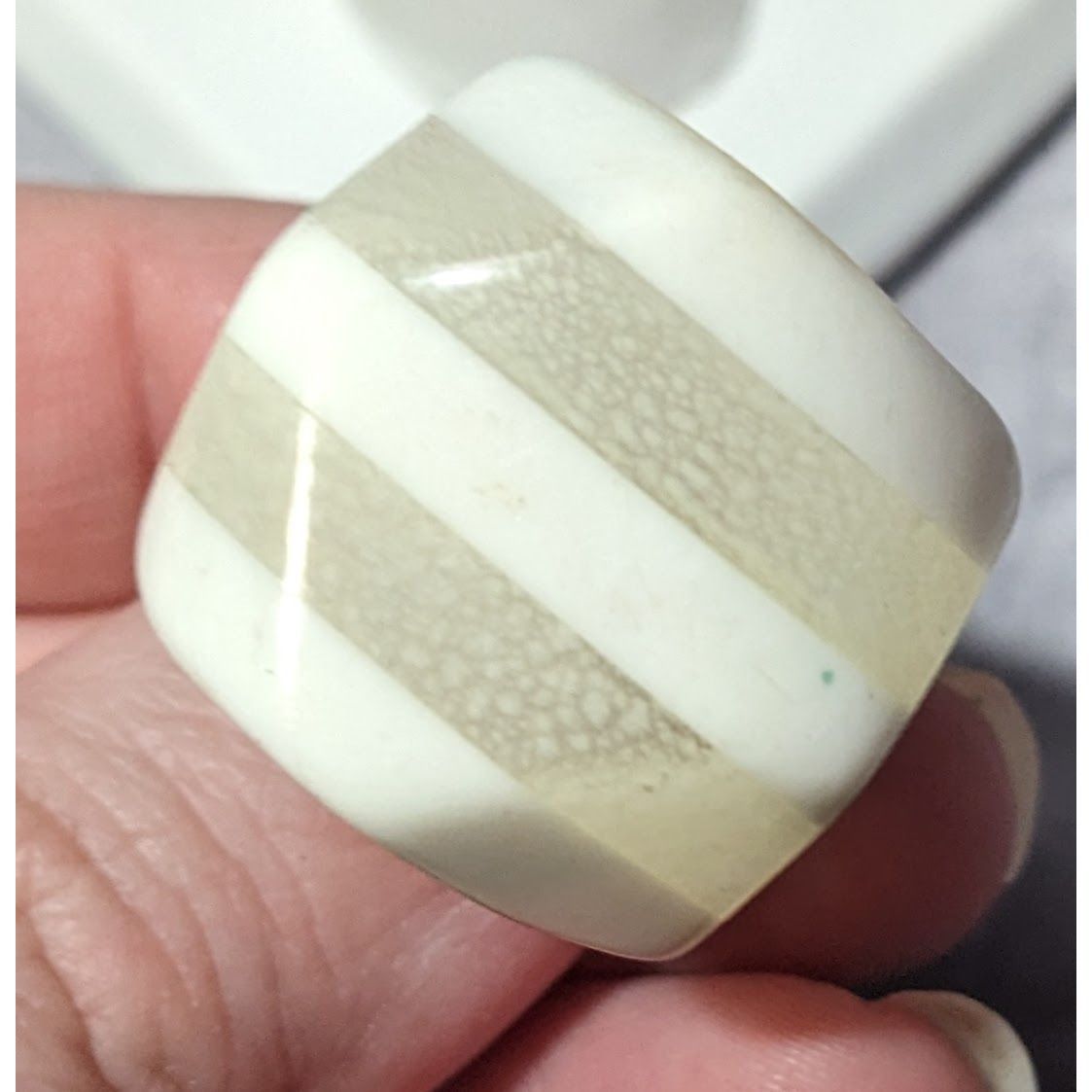 Other Vintage Chunky Solid And Translucent Striped Abstract Ring Size ONE SIZE - 11 Thumbnail