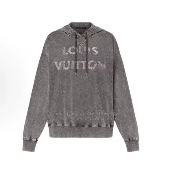 Louis Vuitton Louis Vuitton Washed and used monogrammed hooded sweatshir Size US M / EU 48-50 / 2 - 7 Thumbnail