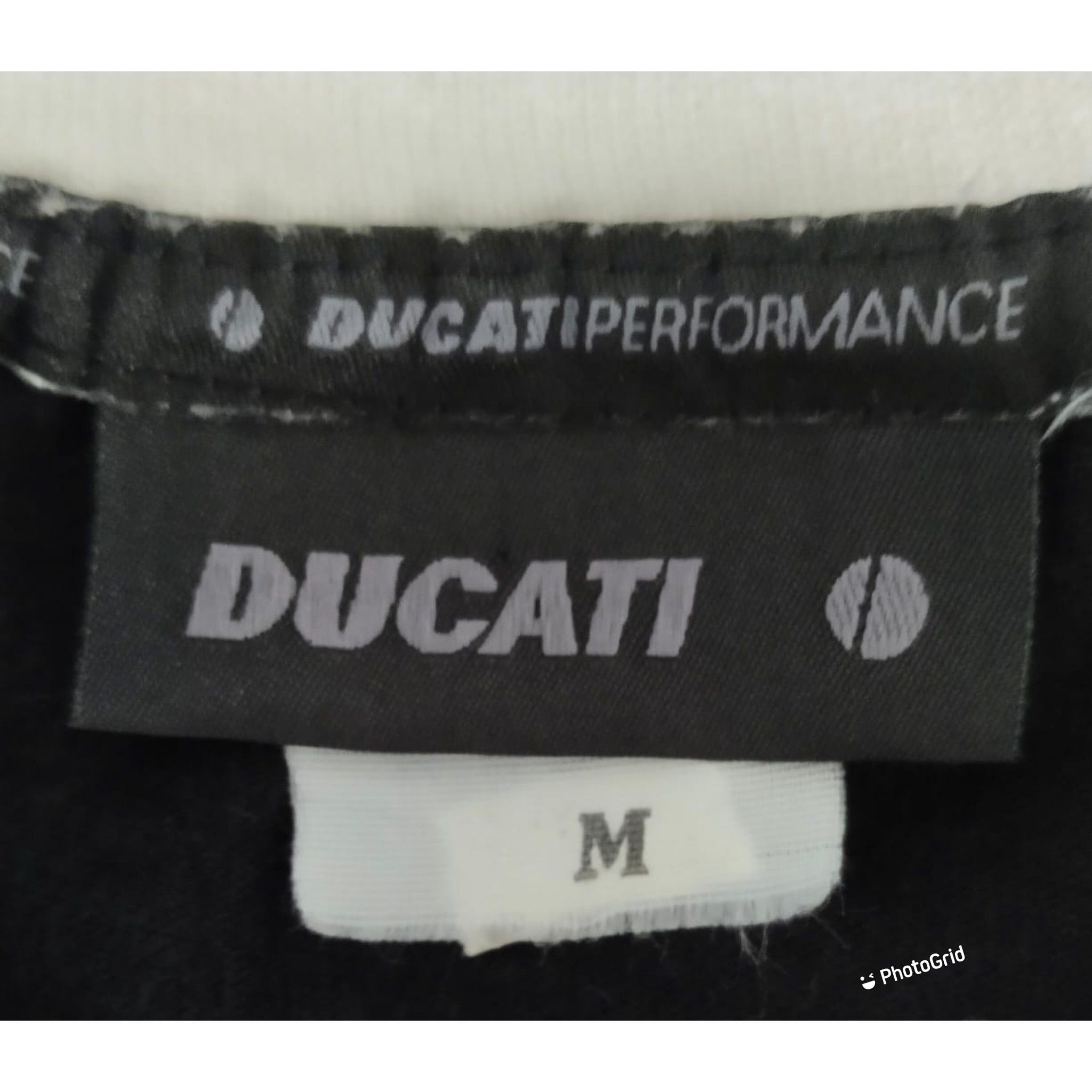 Ducati Ducati Long Sleeve T-Shirt Size US M / EU 48-50 / 2 - 4 Thumbnail