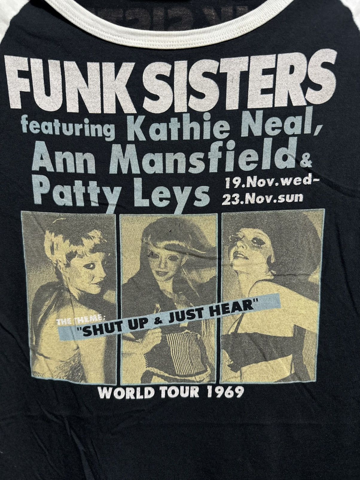 Band Tees × Vintage Thrashed Vintage Funk Sisters World Tour 1969 Distress Tee Size S / US 4 / IT 40 - 3 Thumbnail