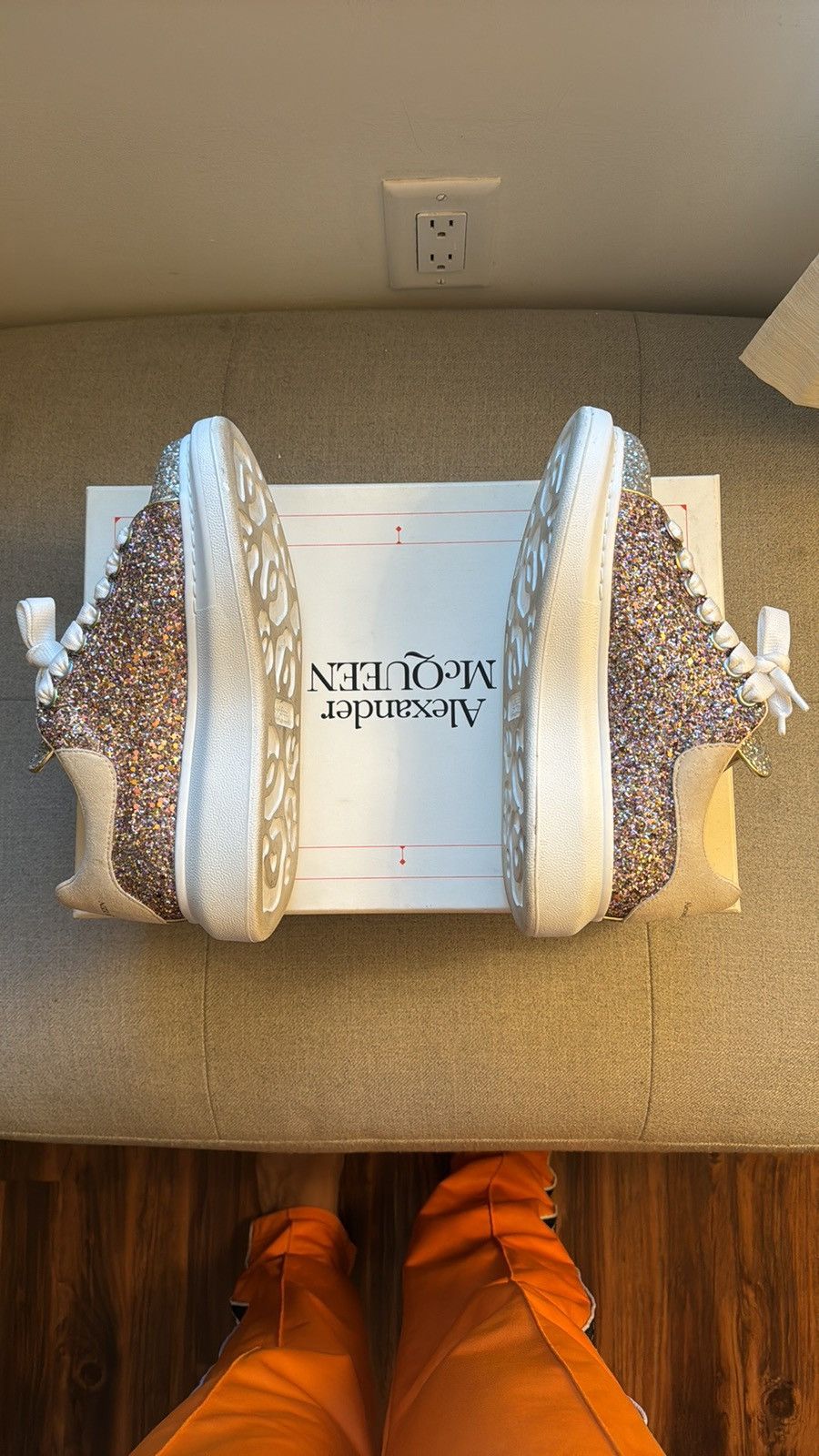 Alexander McQueen Alexander McQueen Oversized Silver Galaxy Glitter Size US 7.5 / IT 37.5 - 2 Thumbnail