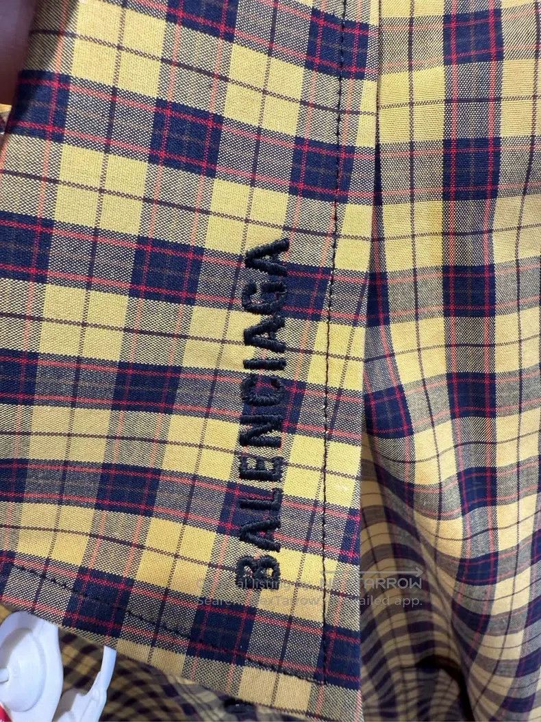Balenciaga Balenciaga size 37 Gingham Short Sleeve Shirt Size US S / EU 44-46 / 1 - 3 Thumbnail