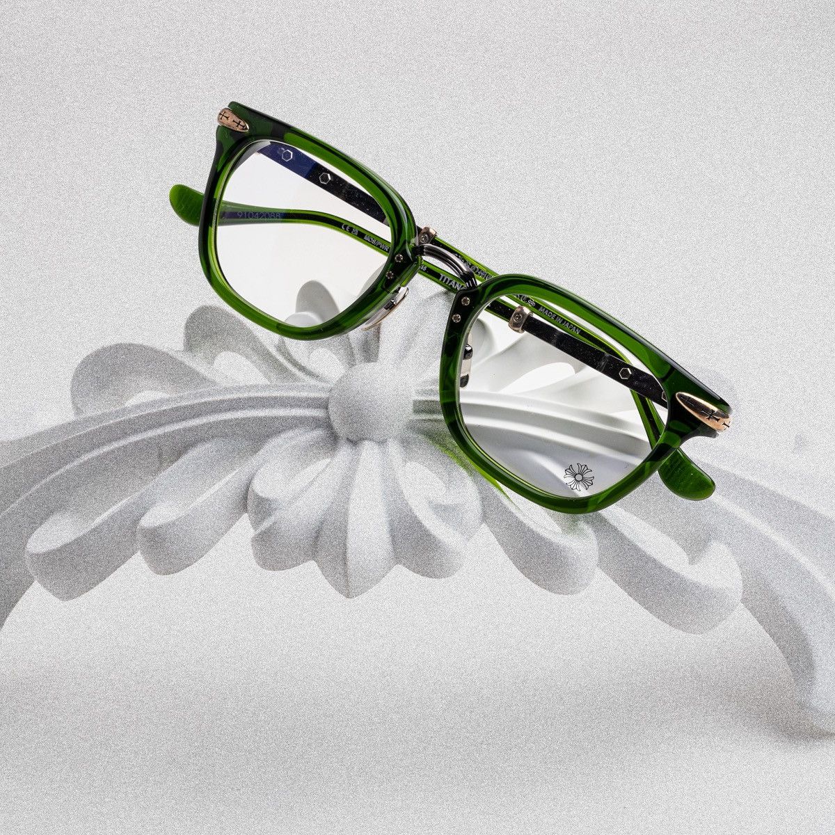 Chrome Hearts CHROME HEARTS TITANASLUVR MOSS/ PEWTER GLASSES Size ONE SIZE - 6 Thumbnail