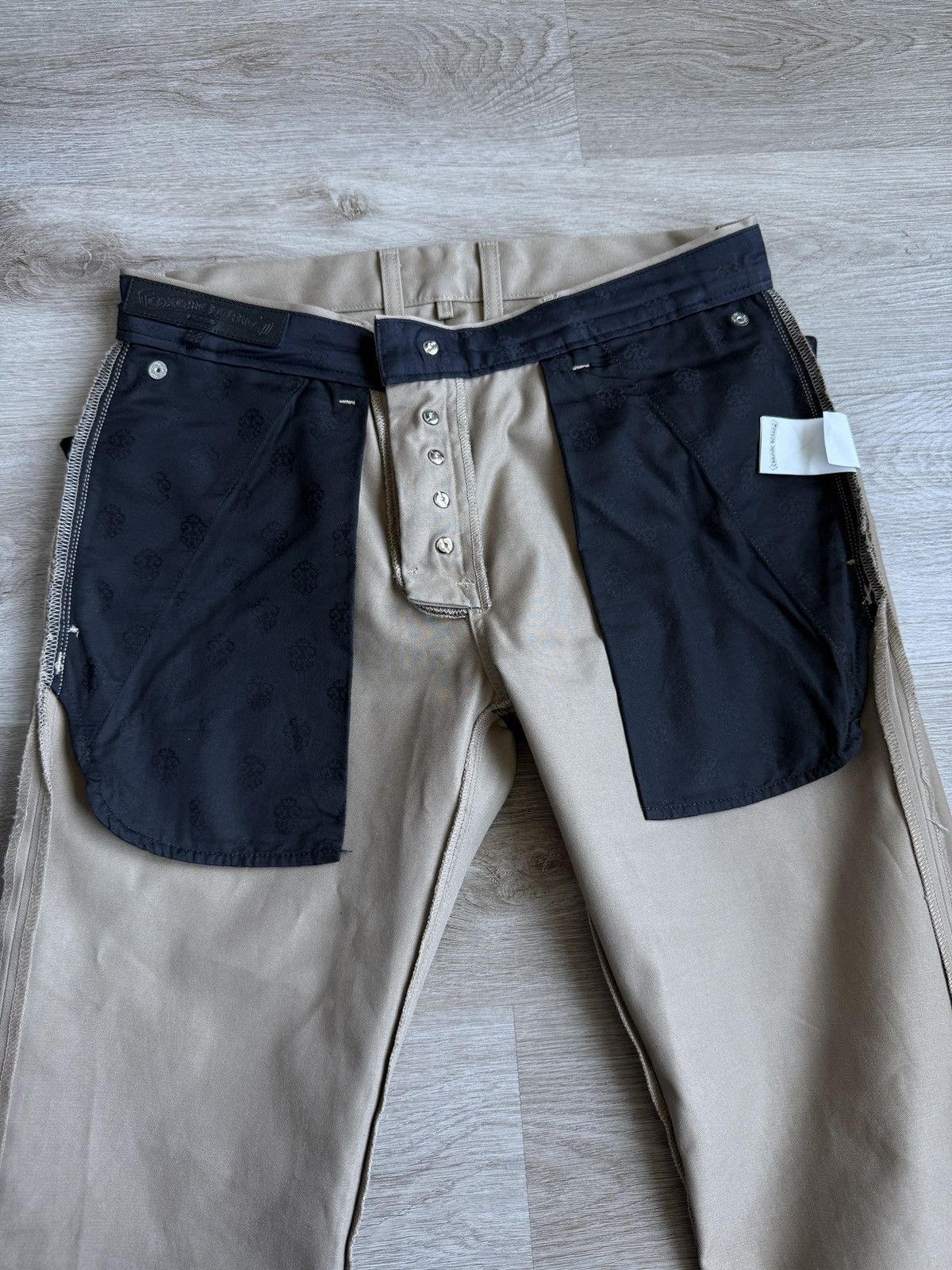 Chrome Hearts Chrome hearts chino pants size 32 preowned Size US 32 / EU 48 - 14 Thumbnail