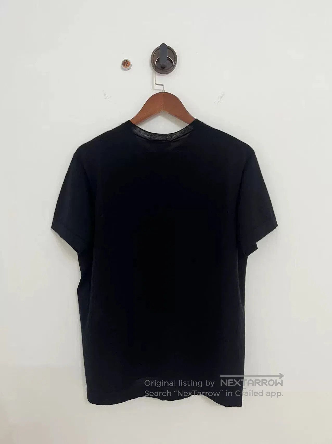 Louis Vuitton Embroidered Logo Women\'s Knit Tee.