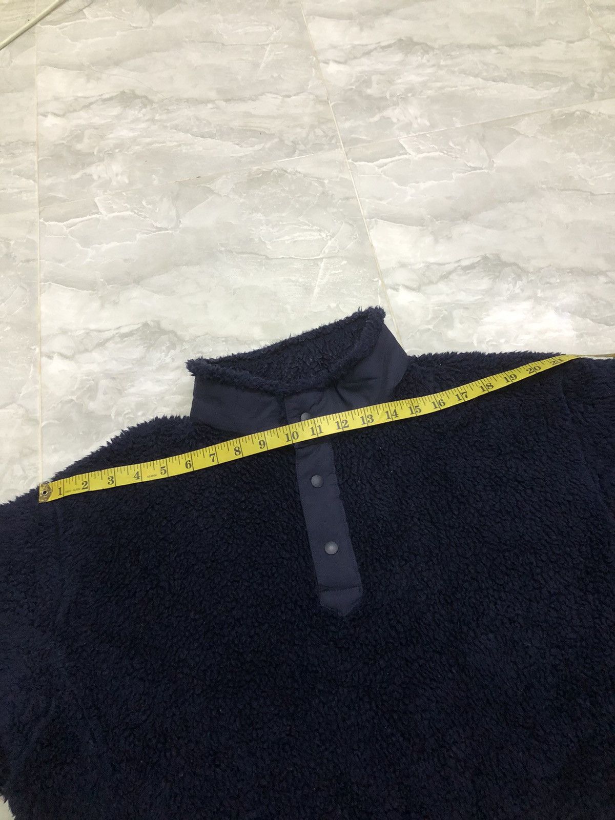 Uniqlo × White Mountaineering Uniqlo x White Mountaineering Navy Fleece Pullover Size US XL / EU 56 / 4 - 17 Thumbnail