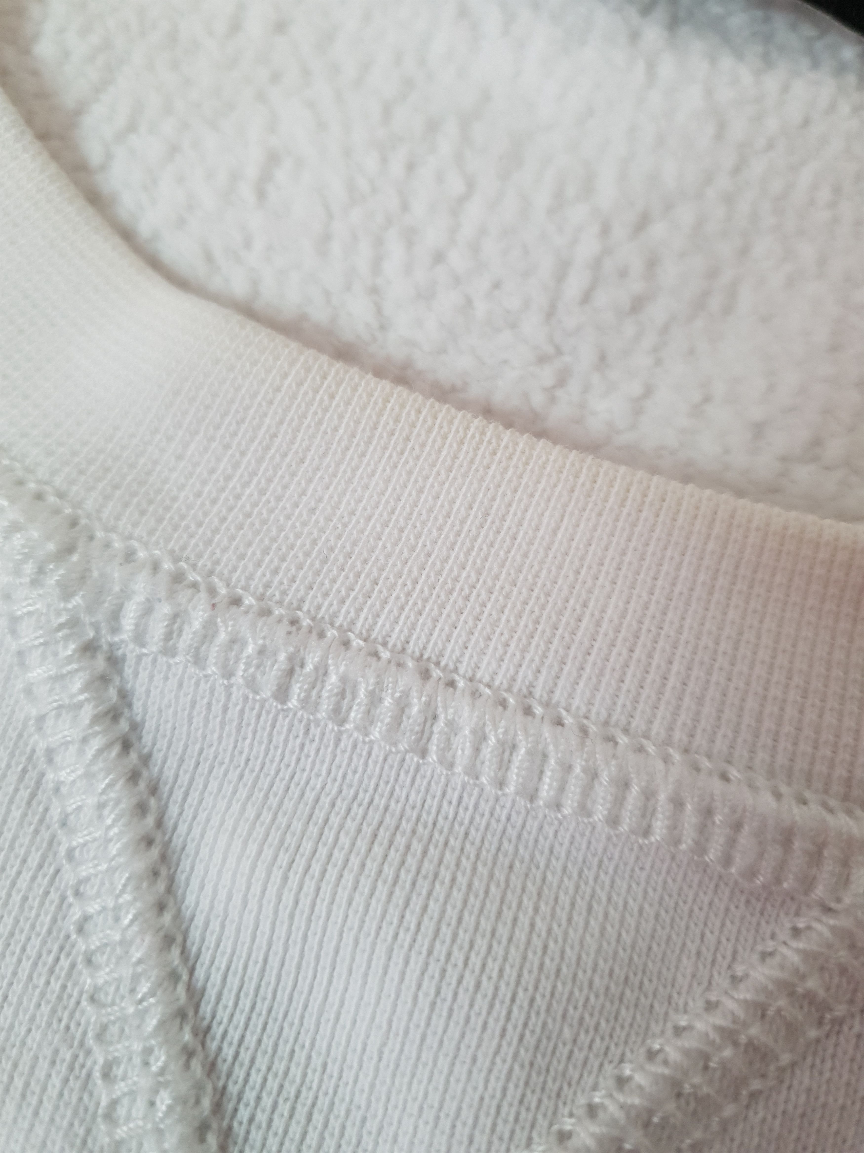 Dsquared2 Vintages DSQUARED2 white sweatshirt men's size L Size US XXL / EU 58 / 5 - 14 Thumbnail