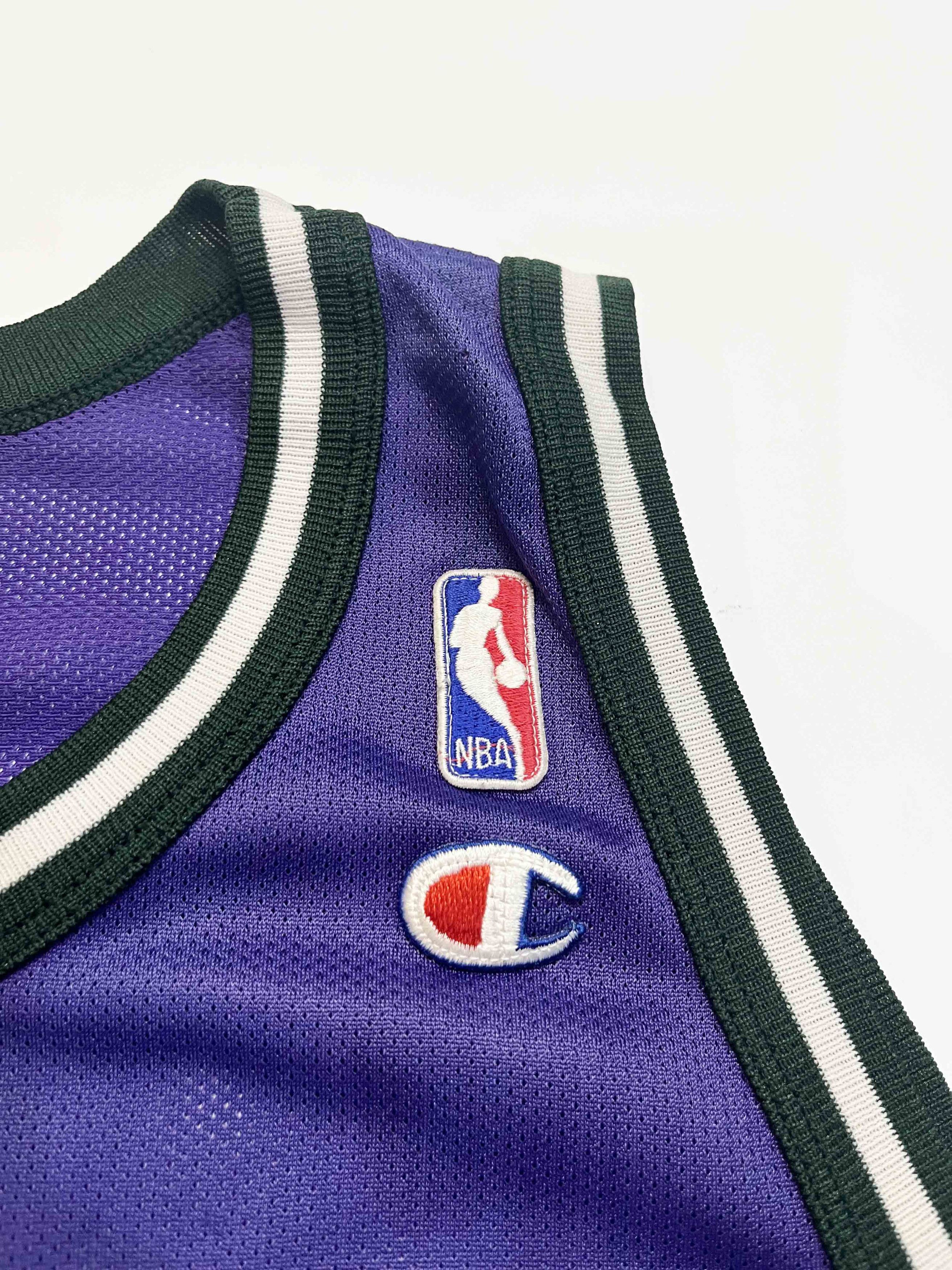 Champion Vintage Champion NBA Milwaukee Bucks BAKER #42 Jersey Size US L / EU 52-54 / 3 - 3 Thumbnail
