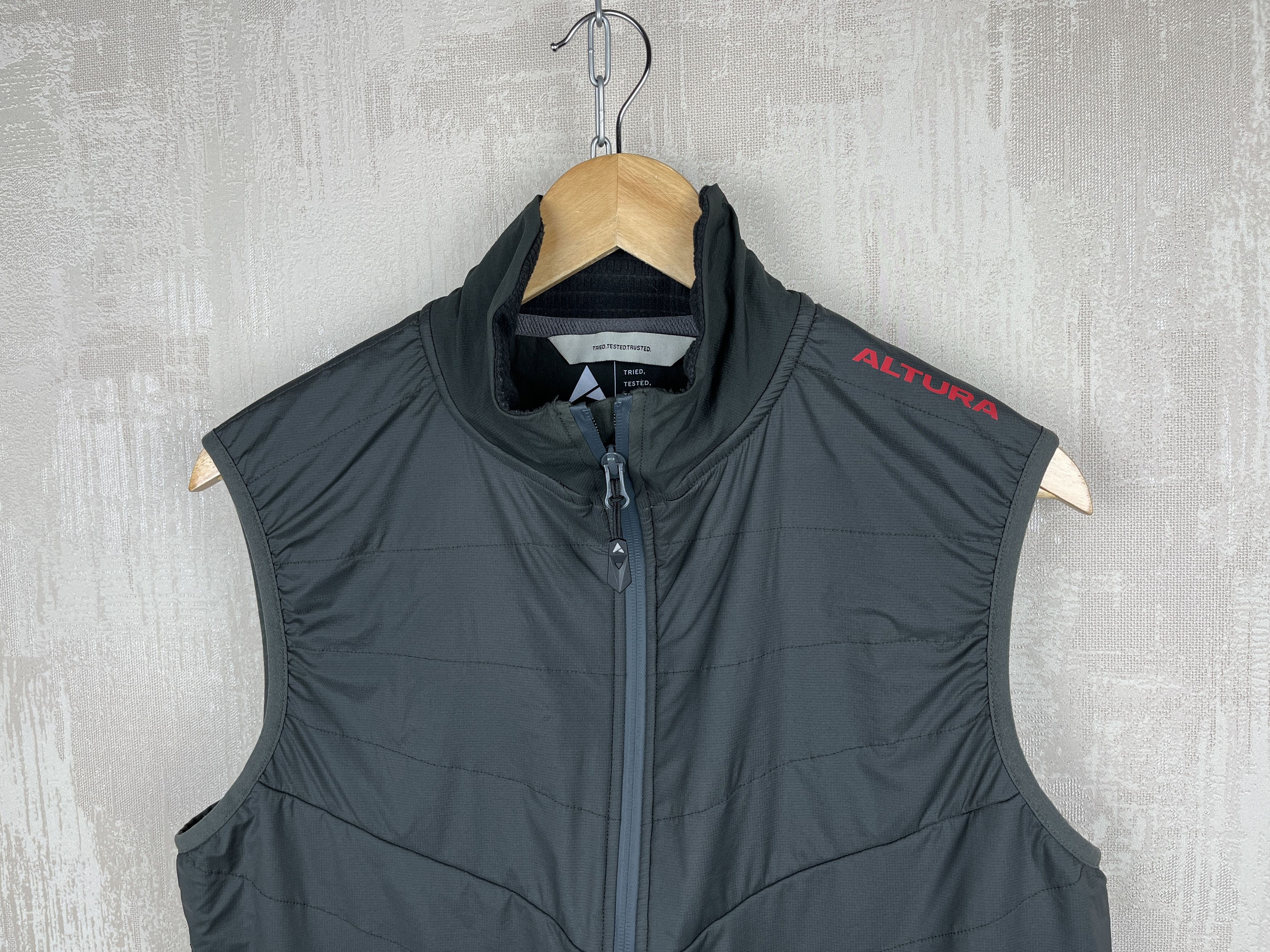 Bicycle Altura Pertex Quantum Cycle Bicycle Vest Gilet Size US XL / EU 56 / 4 - 3 Thumbnail