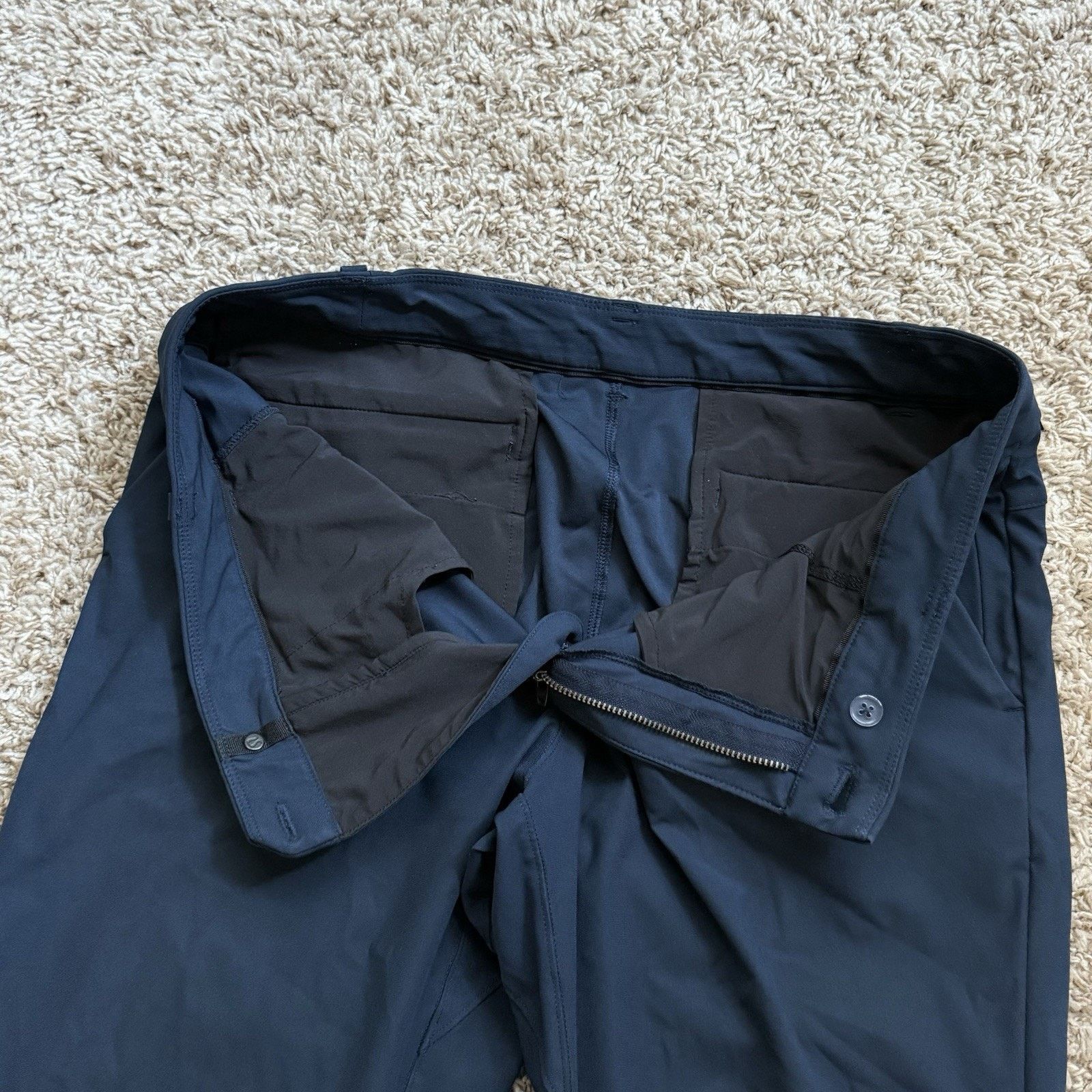 Lululemon LuluLemon ABC Pants Dark Navy Blue Performance Athletic 32 Size US 32 / EU 48 - 8 Thumbnail