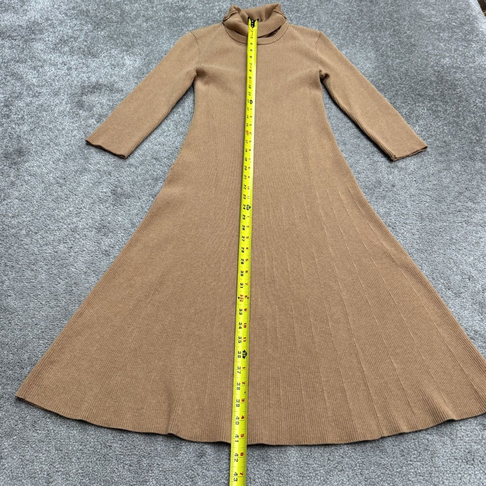 Vintage Saks Fifth Avenue Turtleneck A-Line Midi Sweater Dress Womens Small Camel Brown Size S / US 4 / IT 40 - 7 Thumbnail
