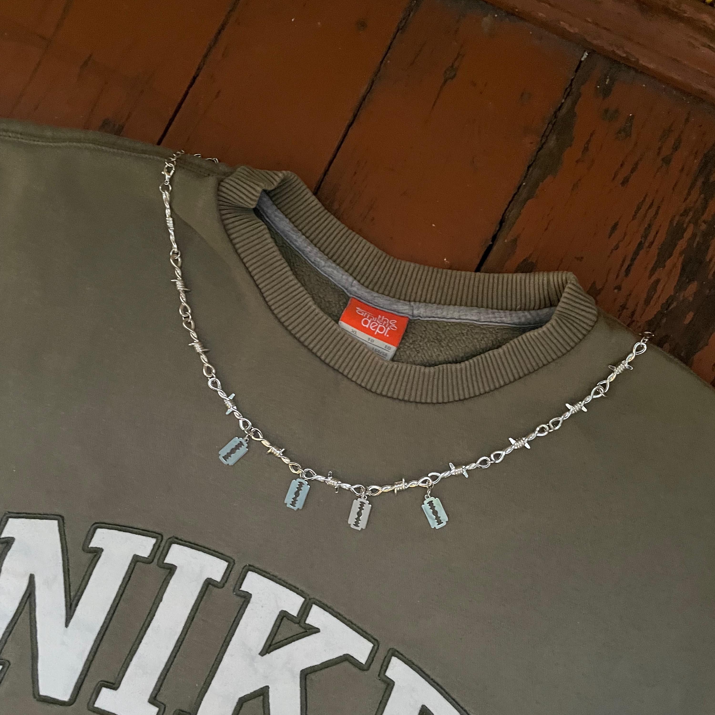 Other Barbed Wire Chunky Necklace alt y2k gothic emo grunge punk Size ONE SIZE - 6 Thumbnail