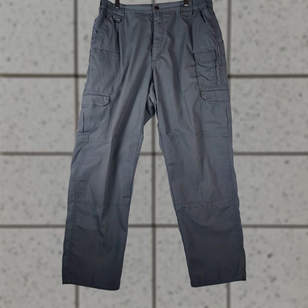 Vintage 5.11 Tactical Men's Cargo Pants 36×32 Gray with Utility Pockets Durable Canvas Straight Leg Flat Front Regular Waist 36 Machine Washable Men) Size US 36 / EU 52 - 1 Thumbnail