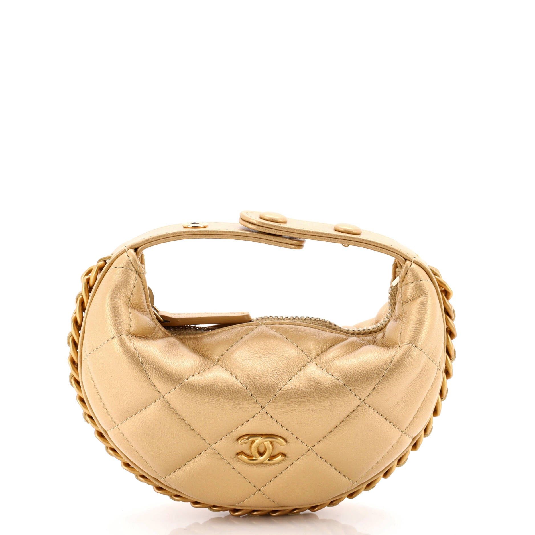 Chanel Chain Around Hobo Pouch Size ONE SIZE - 1 Thumbnail