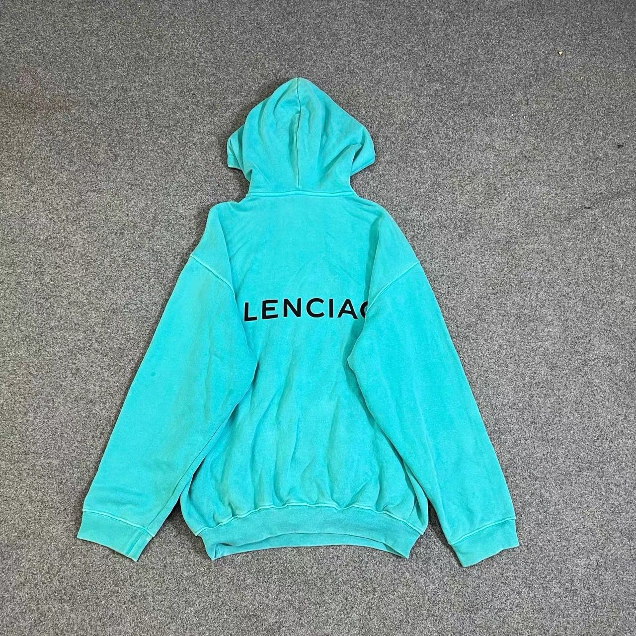 Balenciaga Balenciaga Patch Sweatshirt K28 Size US XS / EU 42 / 0 - 2 Thumbnail