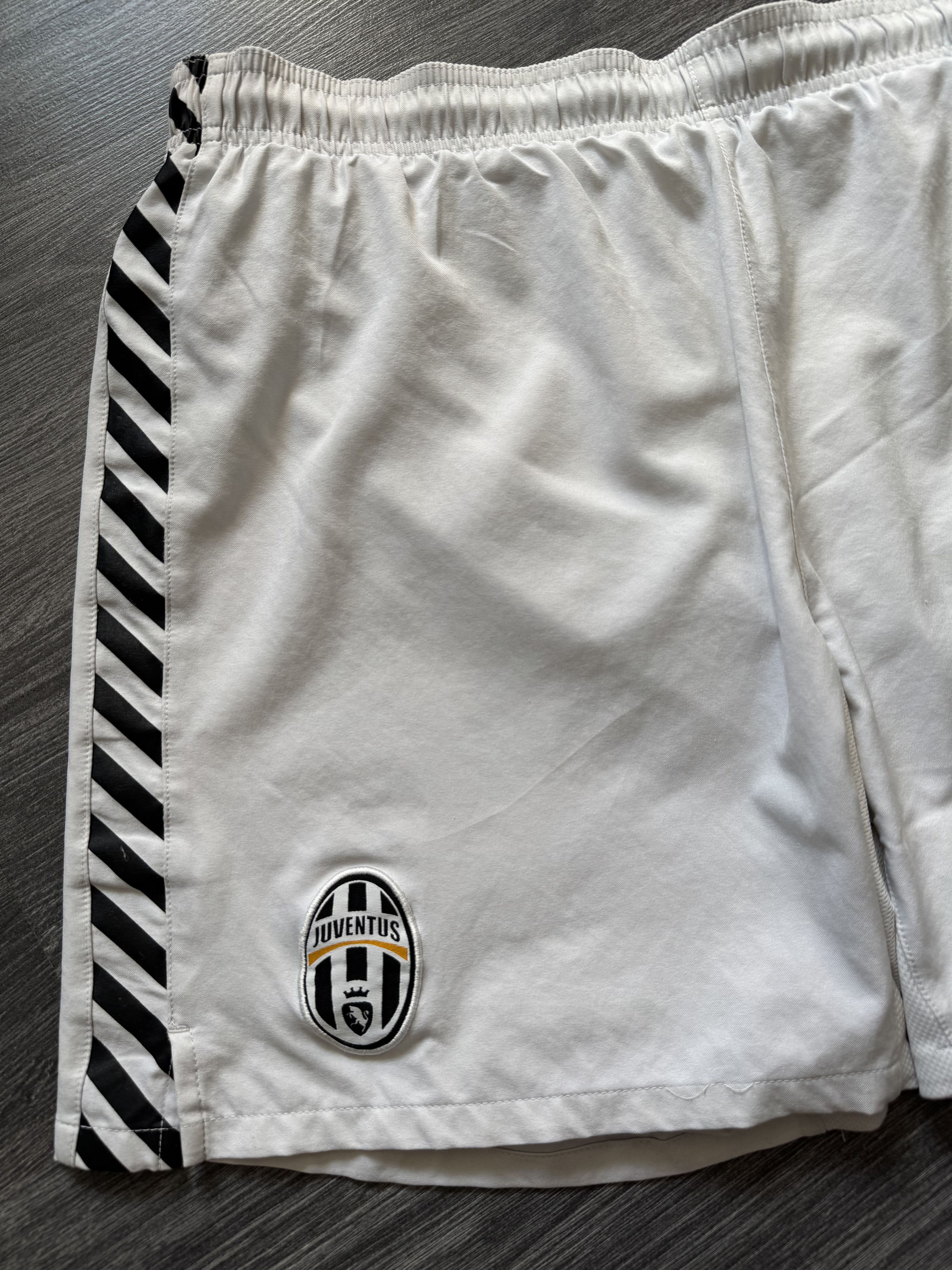 Nike Vintage Y2K Nike Juventus Shorts Size S Size US 30 / EU 46 - 6 Thumbnail