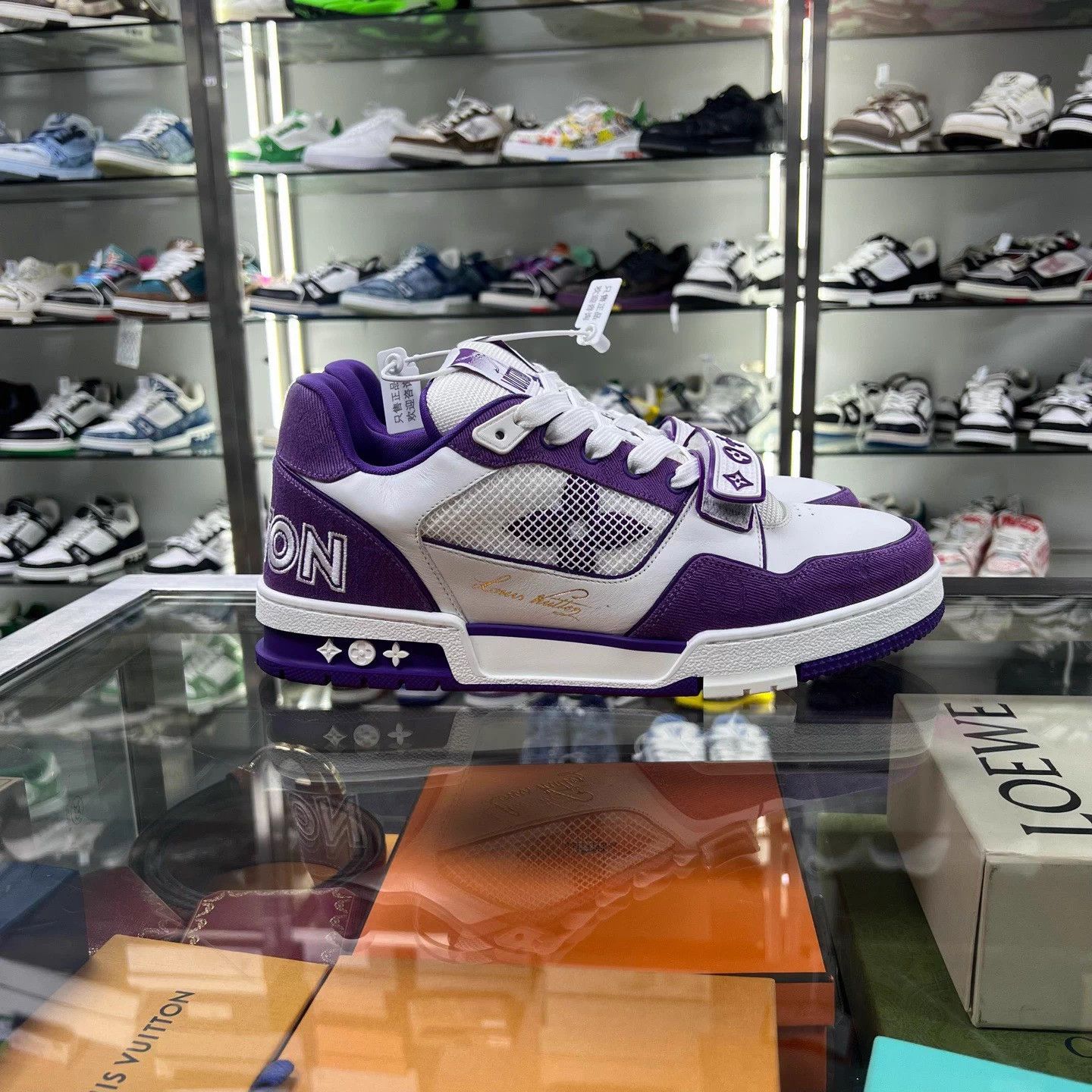 Louis Vuitton LV TRAINER White Purple New in box tried on UK8.5 Size US 8.5 / EU 41-42 - 2 Thumbnail