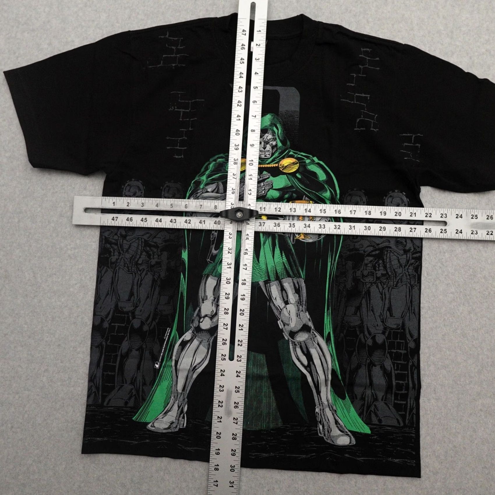 Vintage MASK AND DISGUISE T-Shirt Mens Large (23X30) Doom Jumbo Print Black Gray Short Sleeve Shirt Regular Fit Size US L / EU 52-54 / 3 - 4 Thumbnail