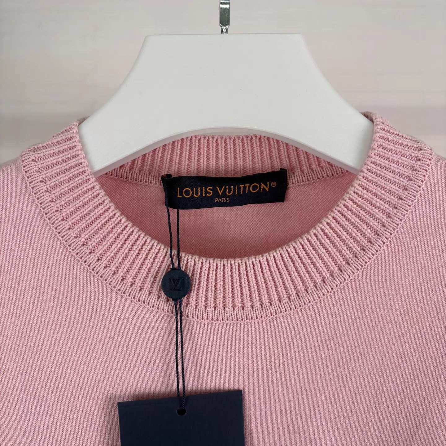 Louis Vuitton Louis Vuitton x Tyler 24FW Pink Pin SS Tee L Size US L / EU 52-54 / 3 - 3 Thumbnail