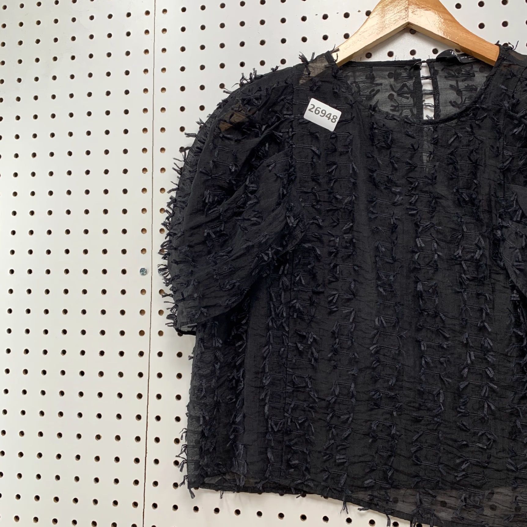 Zara Zara Top Ruffle Feathered Sheer Fluff Short Sleeve XS 20x19 Womens Size XS / US 0-2 / IT 36-38 - 6 Thumbnail