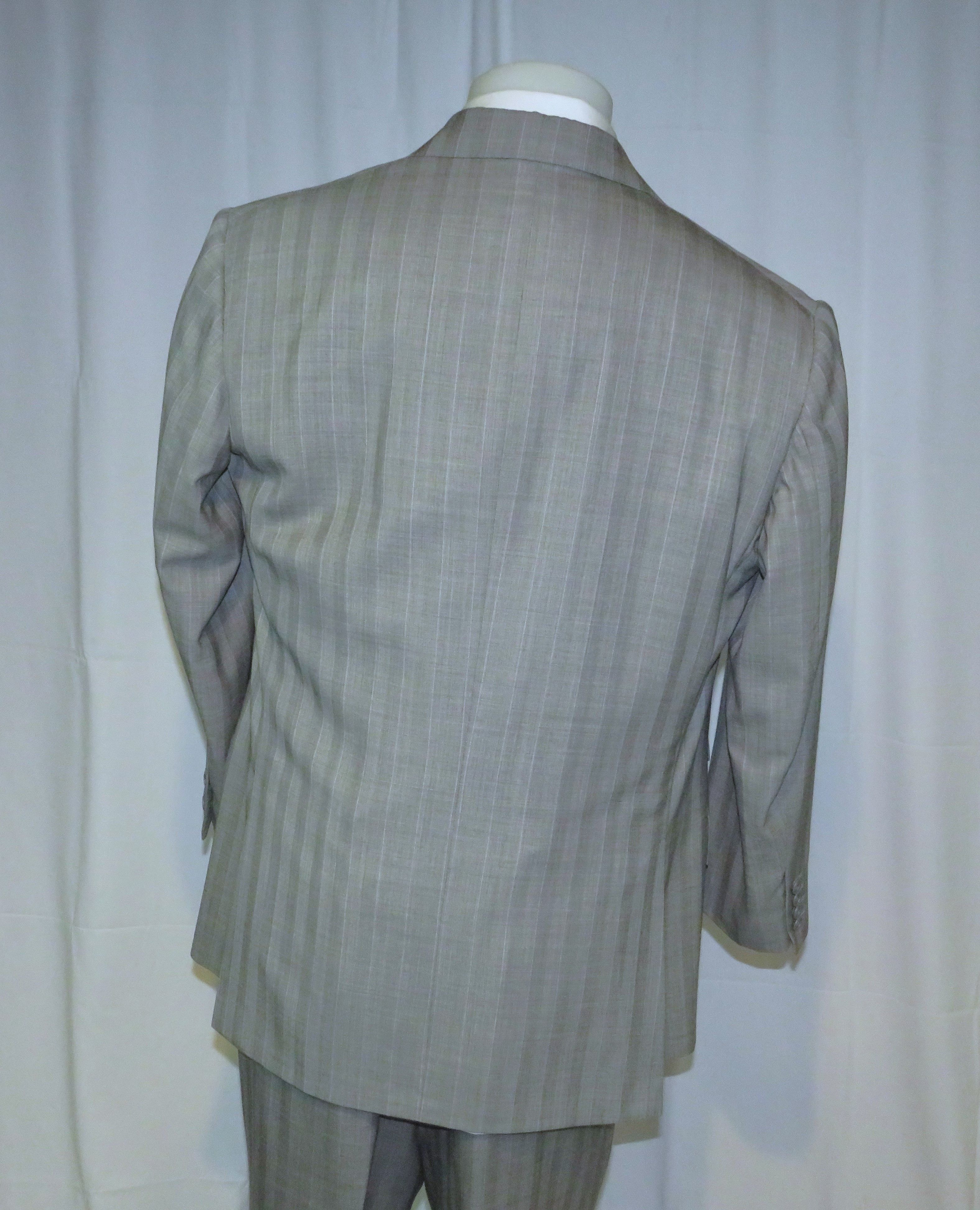 Alan Flusser Gray Stripe Bespoke Peak Lapel Two Button Suit 42R Size 42R - 12 Thumbnail