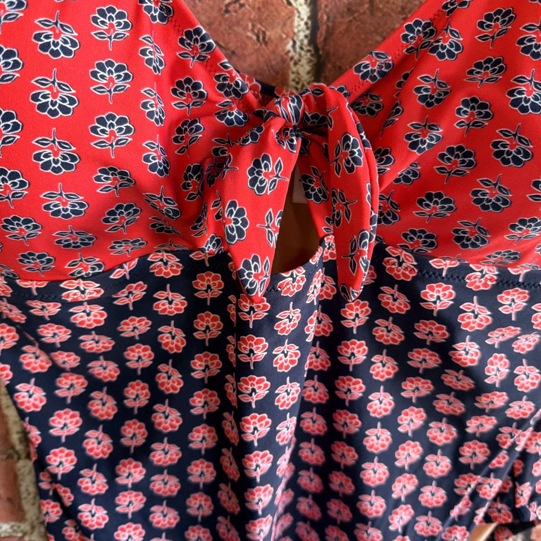 J.Crew VINTAGE Women’s J.Crew Floral Cutout Swimsuit with Bow Size 2XL Plus Size Size ONE SIZE - 2 Thumbnail
