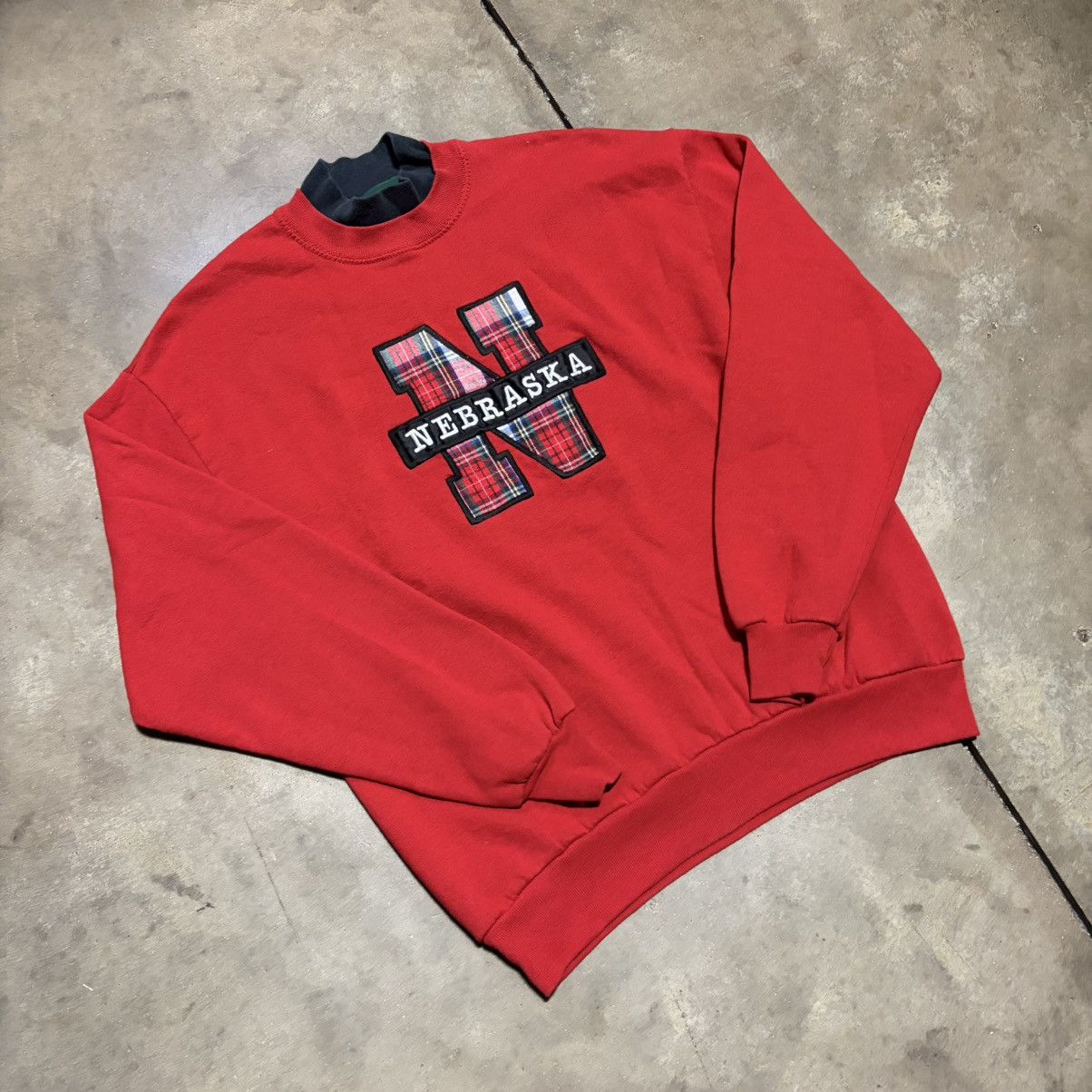 Vintage Vintage Nebraska Cornhuskers Crewneck Sweatshirt College 90s Size US L / EU 52-54 / 3 - 2 Thumbnail