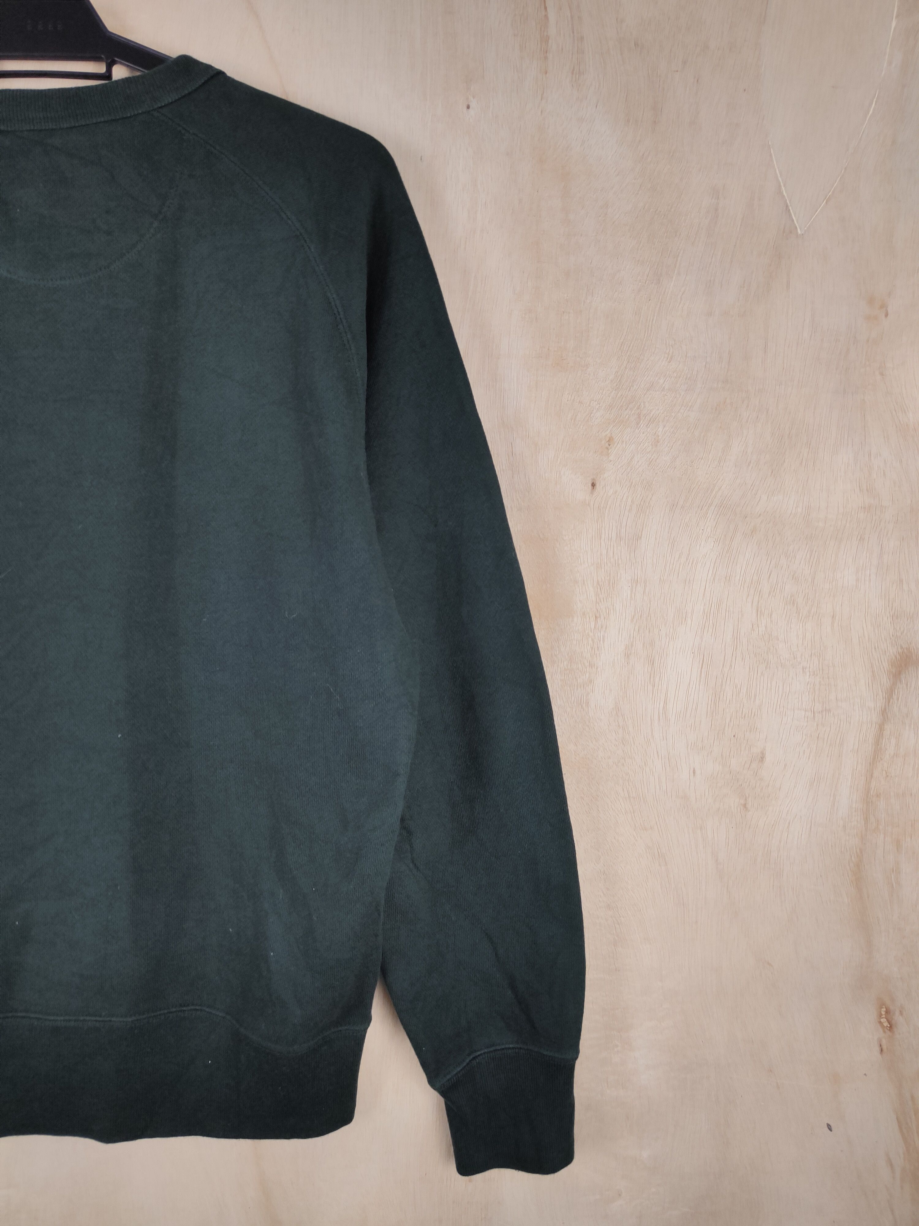 Japanese Brand × Vintage Uniqlo vintage Dark Green Sweatshirts #2598 Size US S / EU 44-46 / 1 - 7 Thumbnail