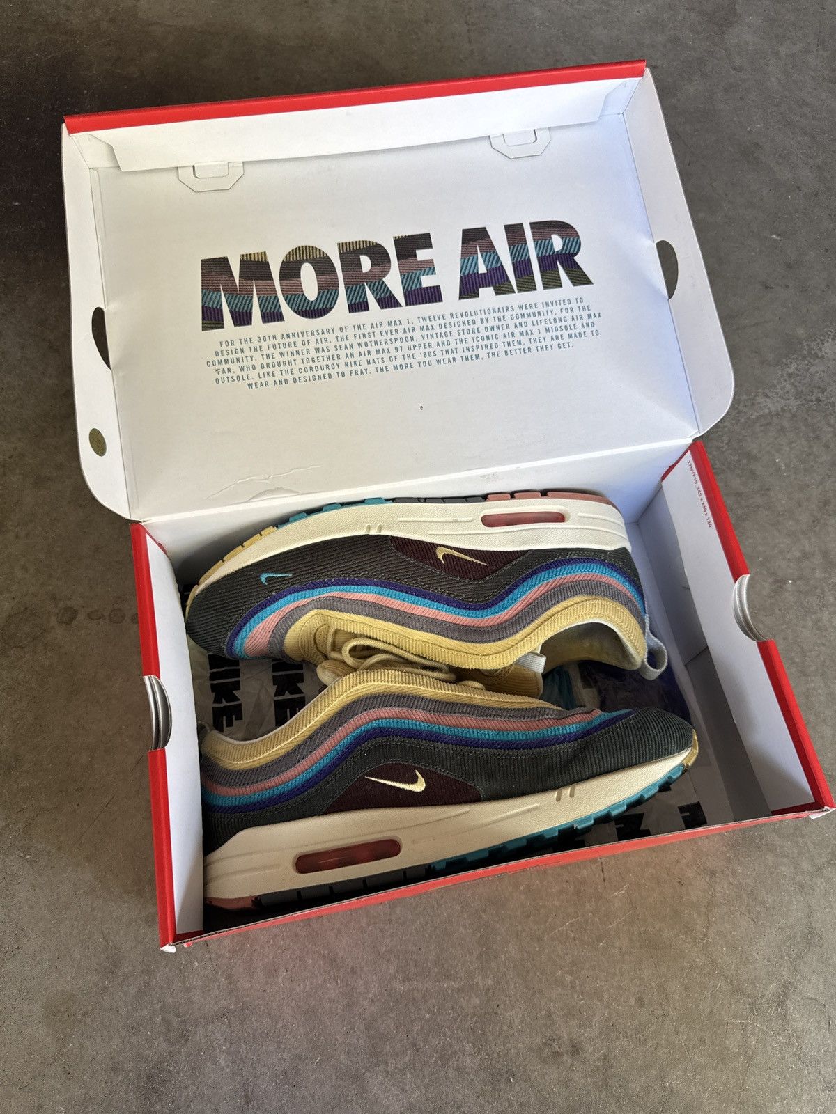 Nike 2018 Nike Air Max 1/97 SW Sean Wotherspoon Size 11 Size US 11 / EU 44 - 10 Thumbnail