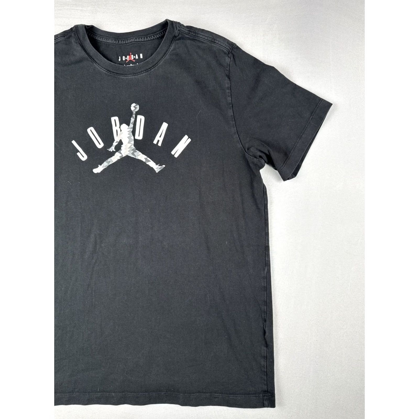 Jordan Brand Nike Air Jordan Jumpman T Shirt Mens Large Black Basketball Logo Tee Size US L / EU 52-54 / 3 - 4 Thumbnail