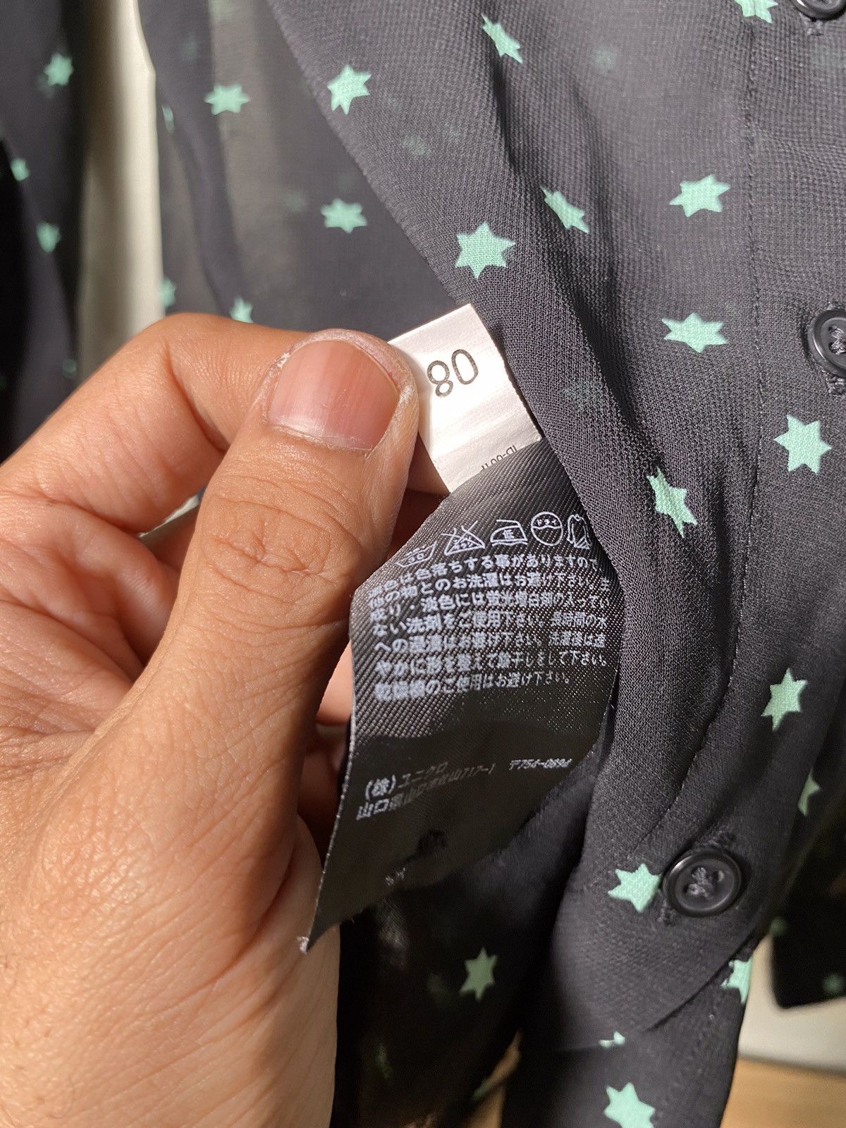 Uniqlo UNIQLO Button Ups A Sky Full Of Stars Size US S / EU 44-46 / 1 - 8 Thumbnail